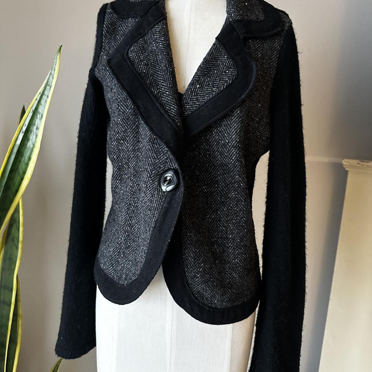 item listed by bludressboutique