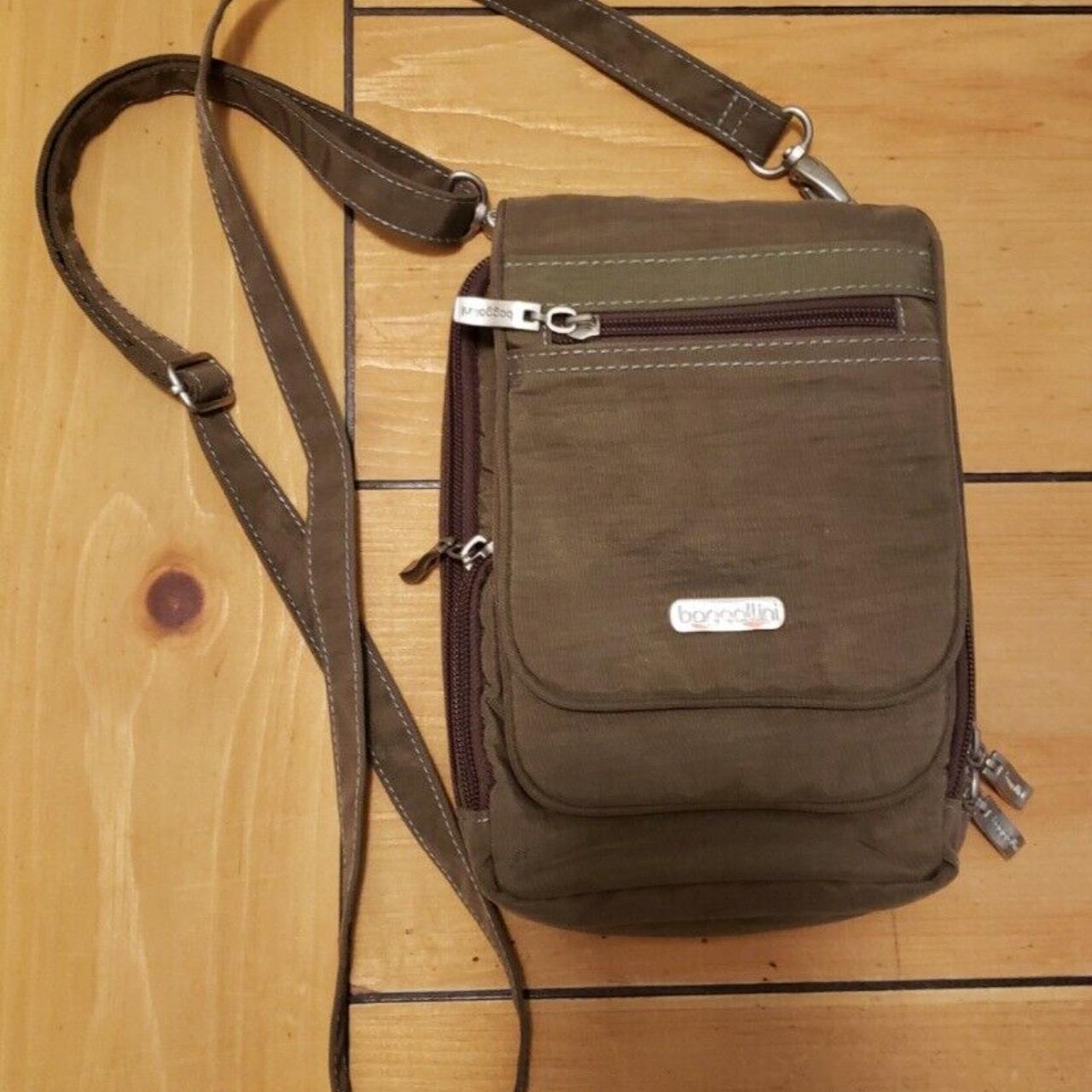 Baggallini Crossbody Bag/Purse Brown lightweight... Depop