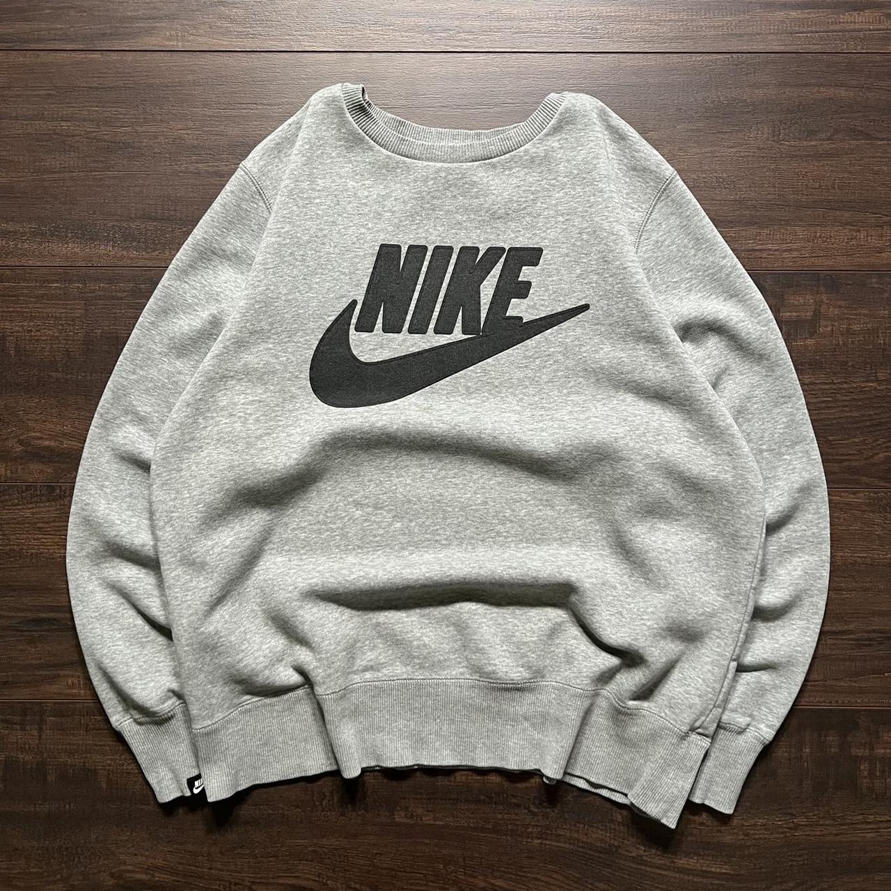 Vintage Y2K Essential Nike Crewneck Size Depop