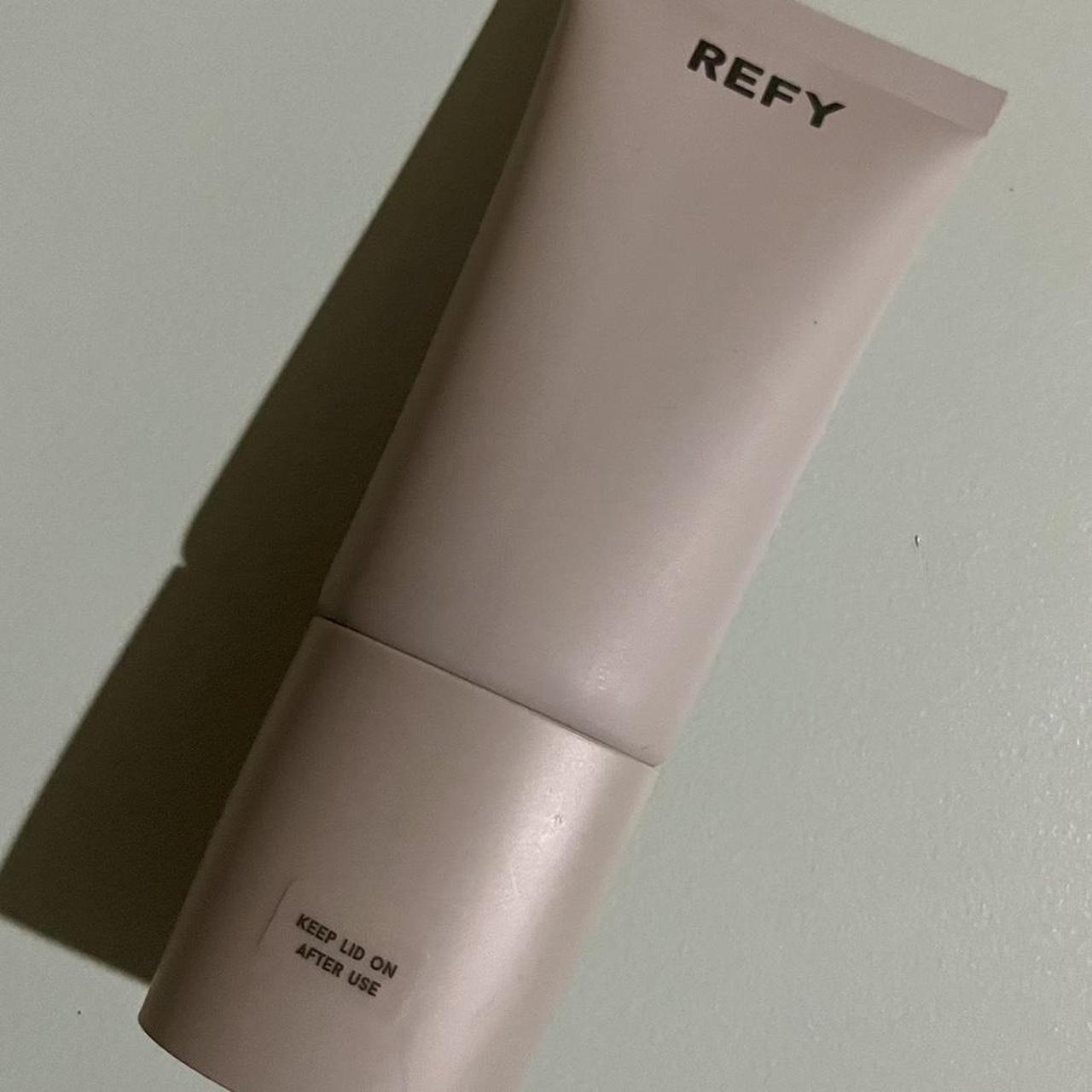 Refy face primer. Only used 1 or 2 times. It’s not... - Depop