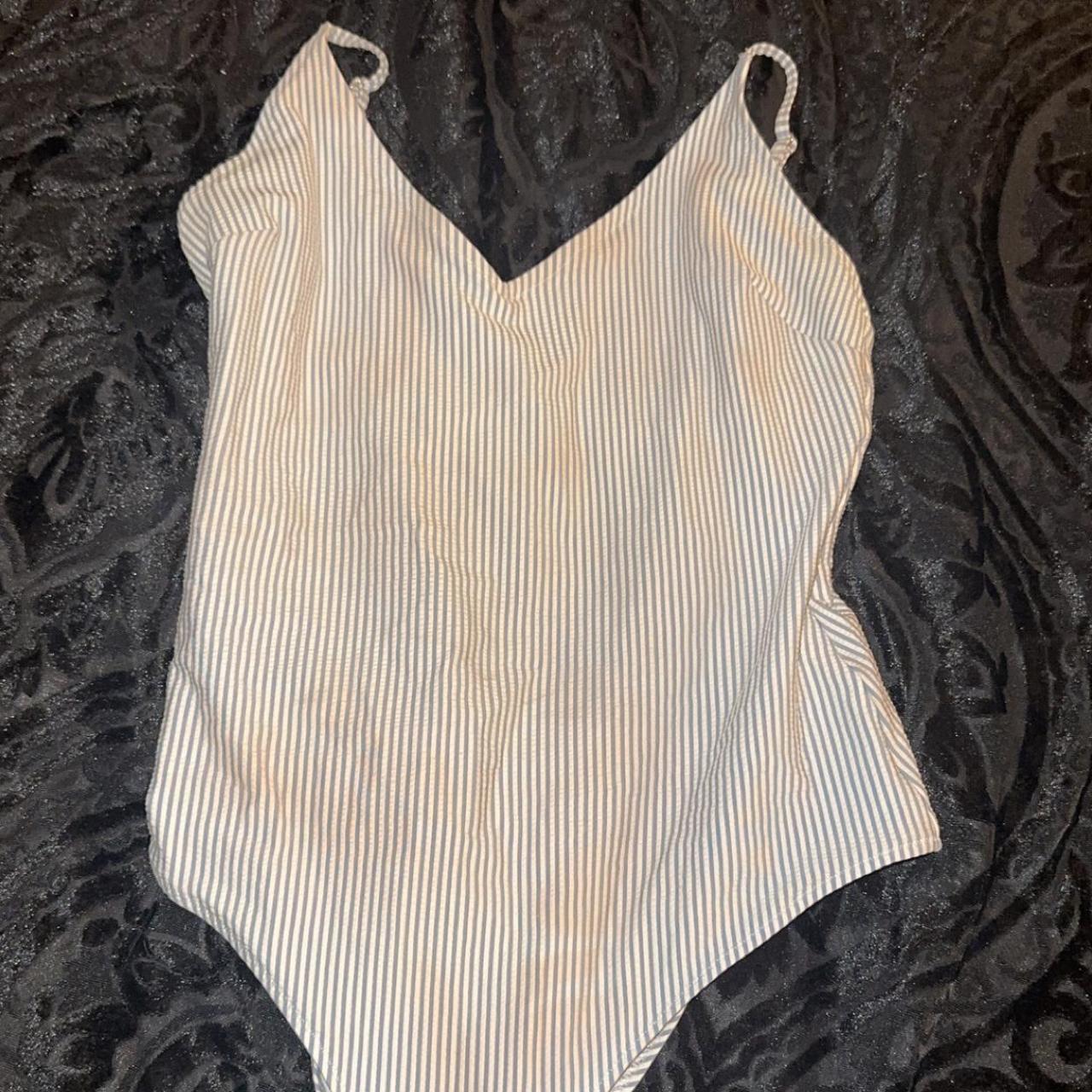 Medium H&M stretchy one piece bathing suit. Super... - Depop