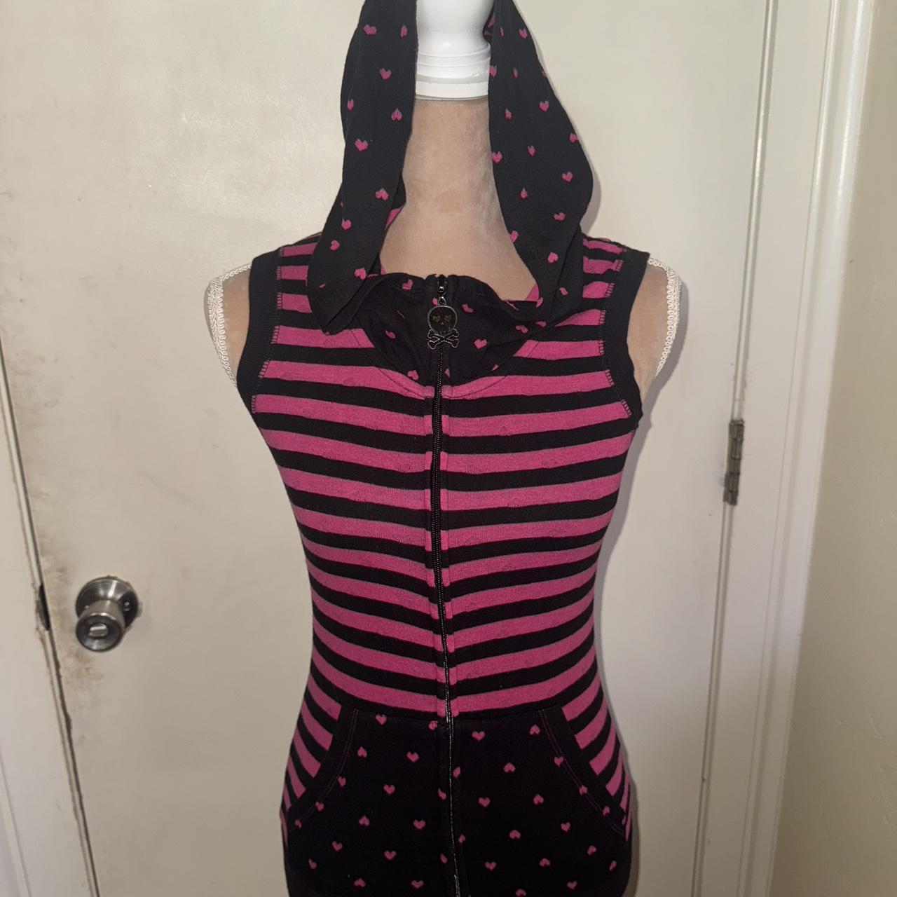 Abbey Dawn rare vintage tank top style hoodie, size | Depop