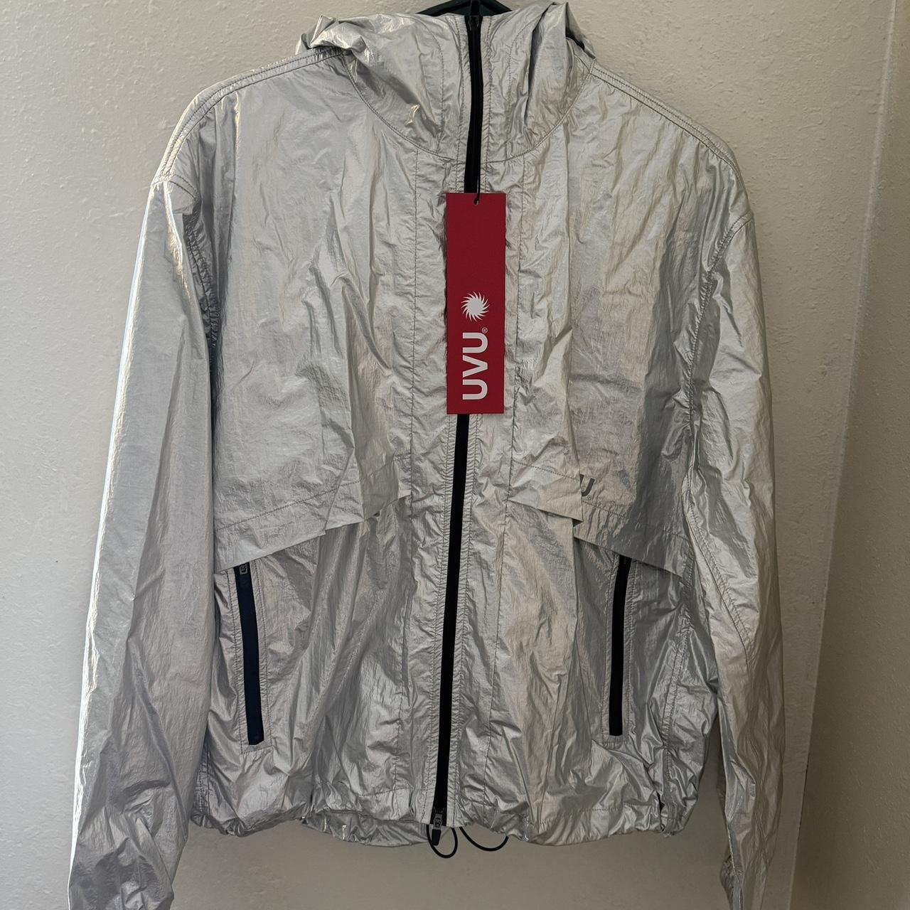 ウォーキング・ランニングウェア UVU ULTRALIGHT WINDBREAKER MEDIUM UVU ultralight windbreaker in silver nylon Brand new | Depop