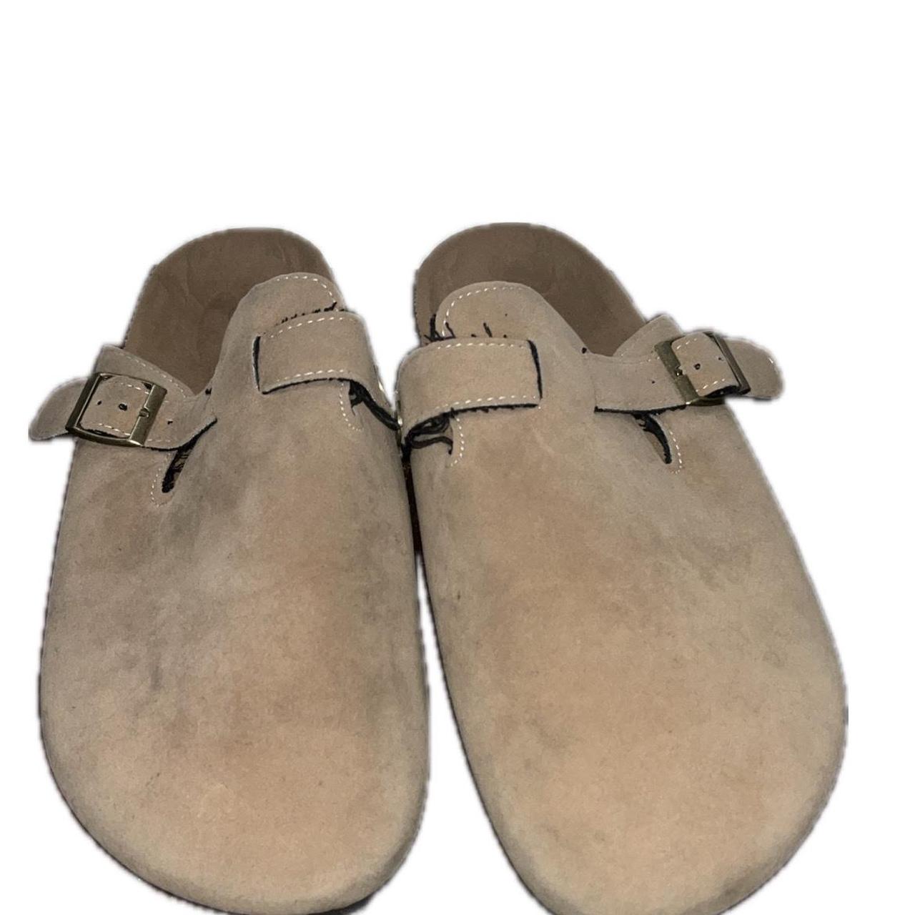 Tan slippers sizes 10 in women’s and size 9 in men... - Depop