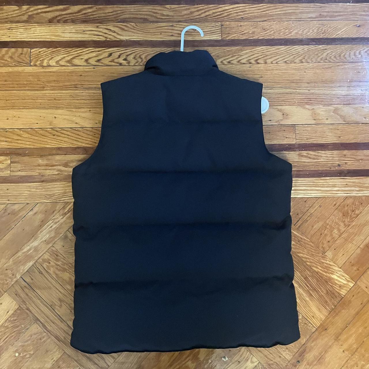 Canada Goose Black Vest Size M Extremely Warm Padded... - Depop