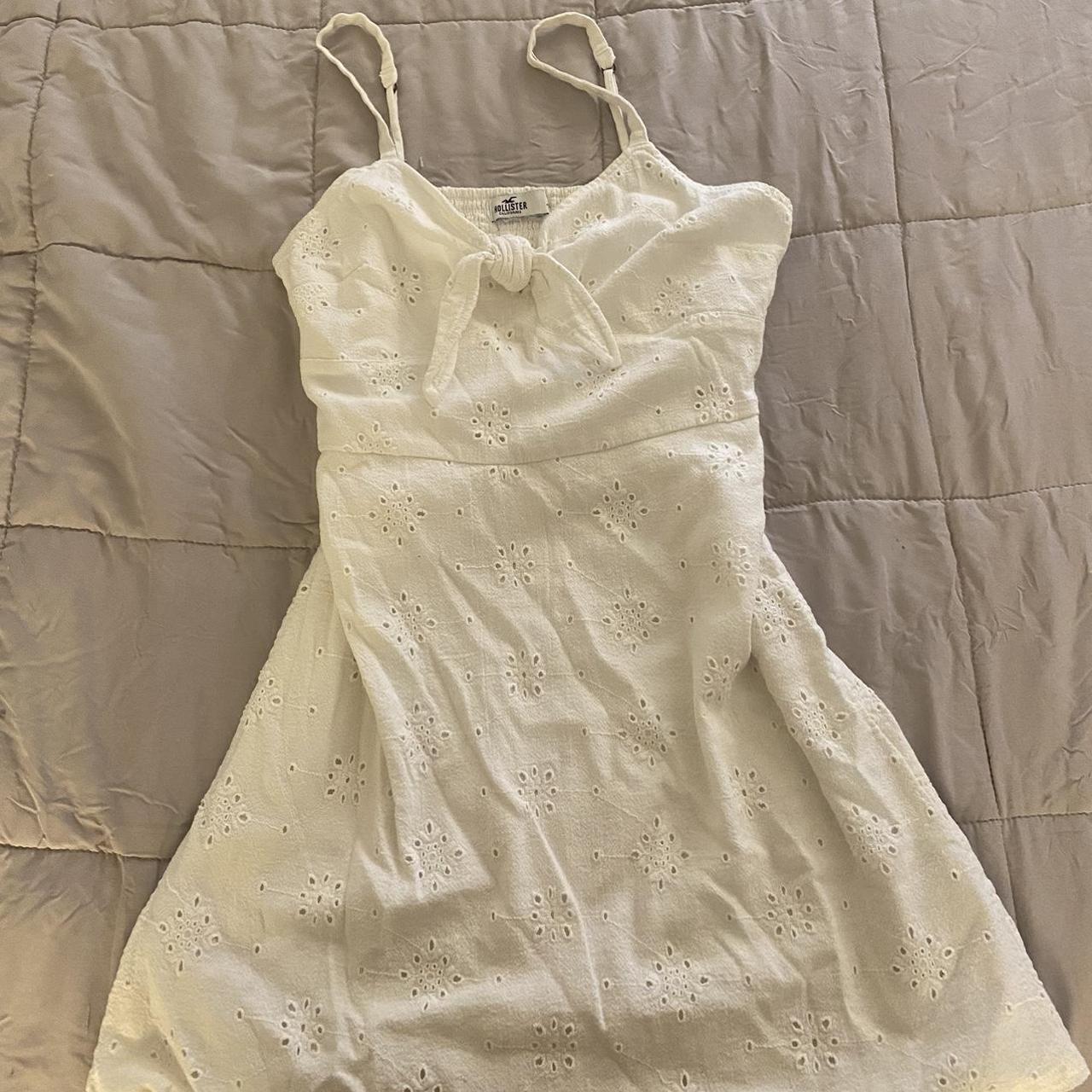 Hollister dress! haven’t been worn in a few years!... - Depop