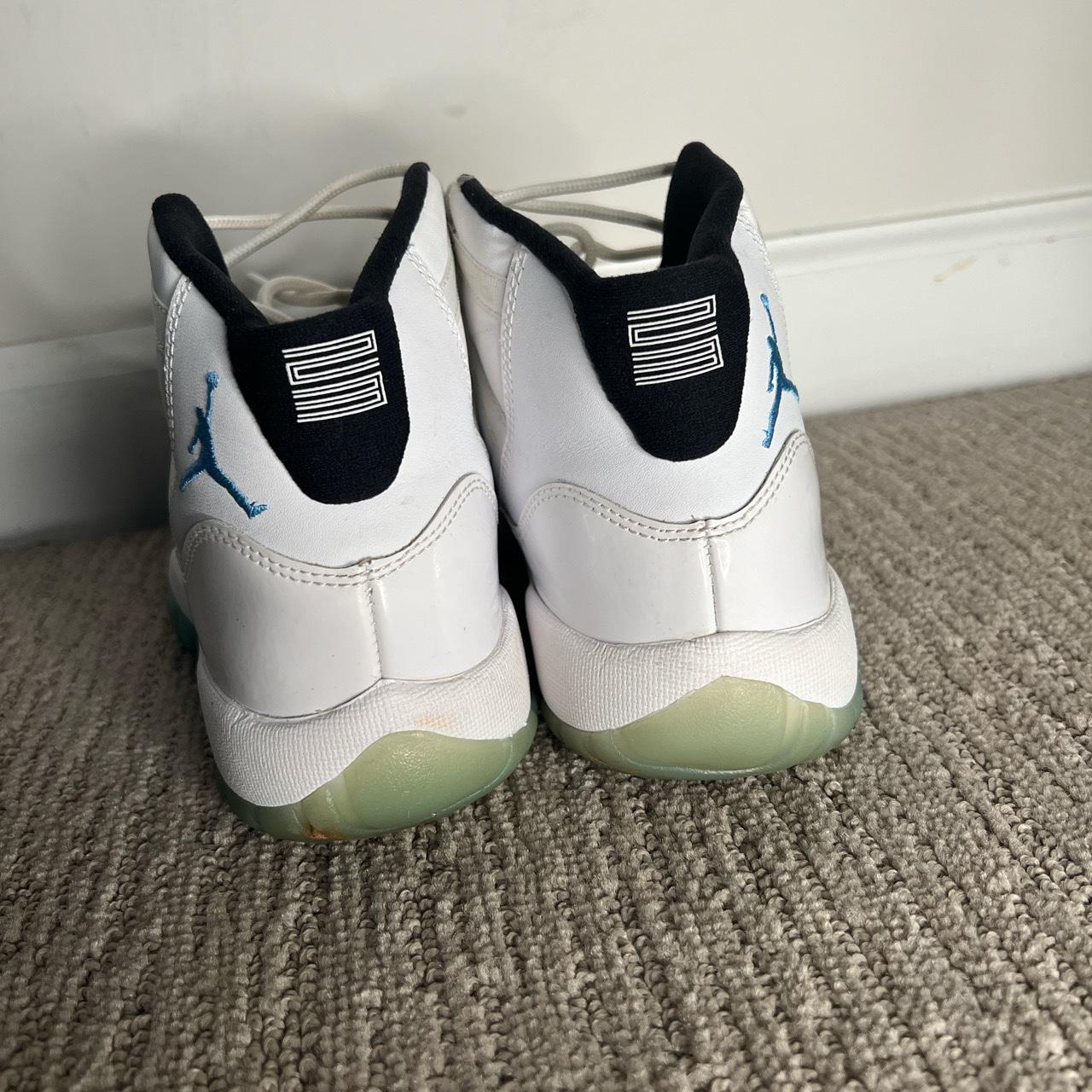 legend blue 11 used