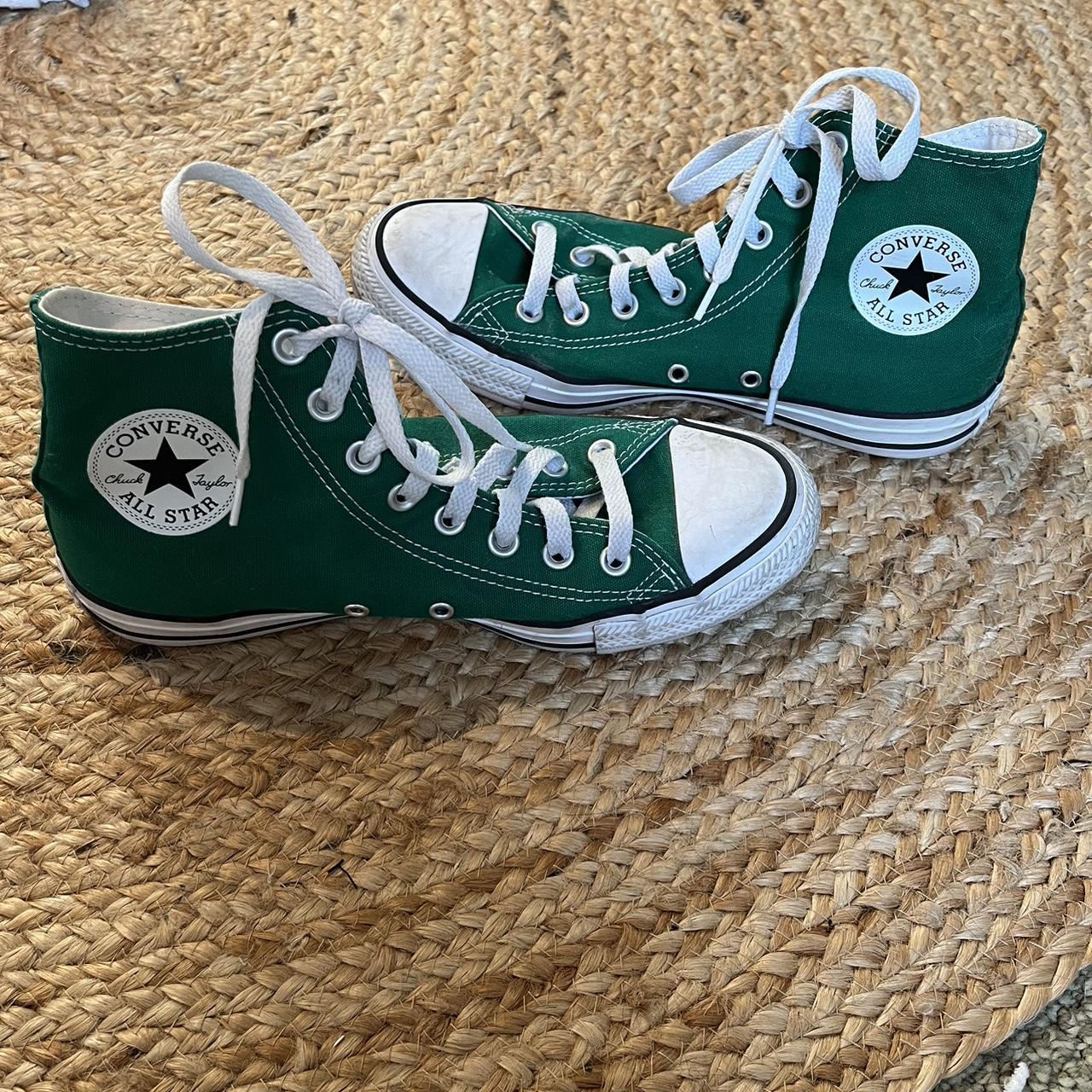 Green Converse Women’s 9 - Depop