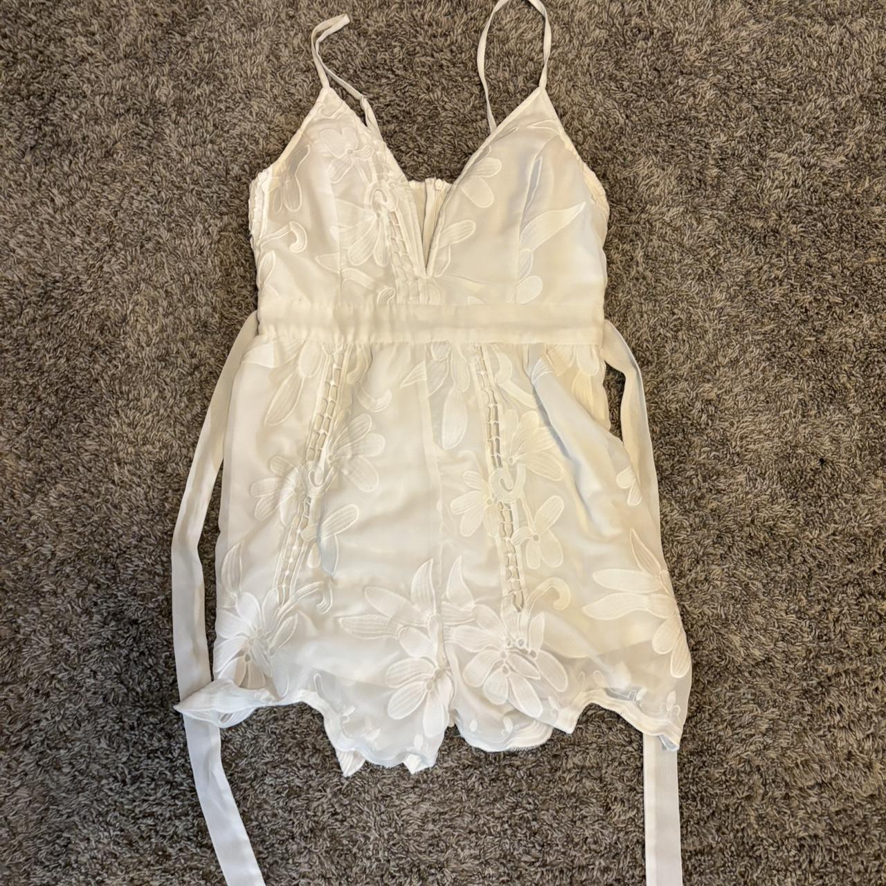 Charlotte Russe white floral romper Size large Depop