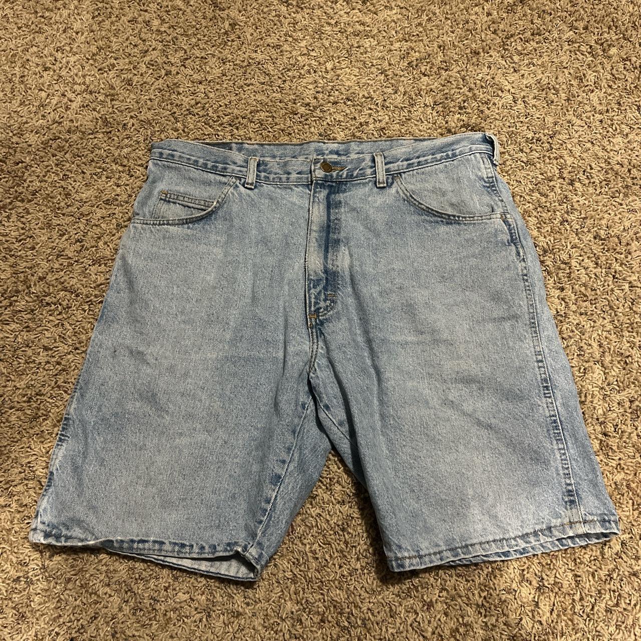 36” Waist x 13” Inseam Vintage Wrangler Jorts 2... - Depop