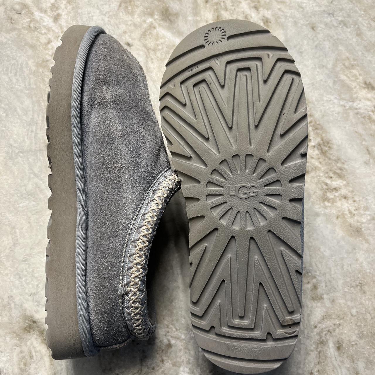 navy blue ugg tasman