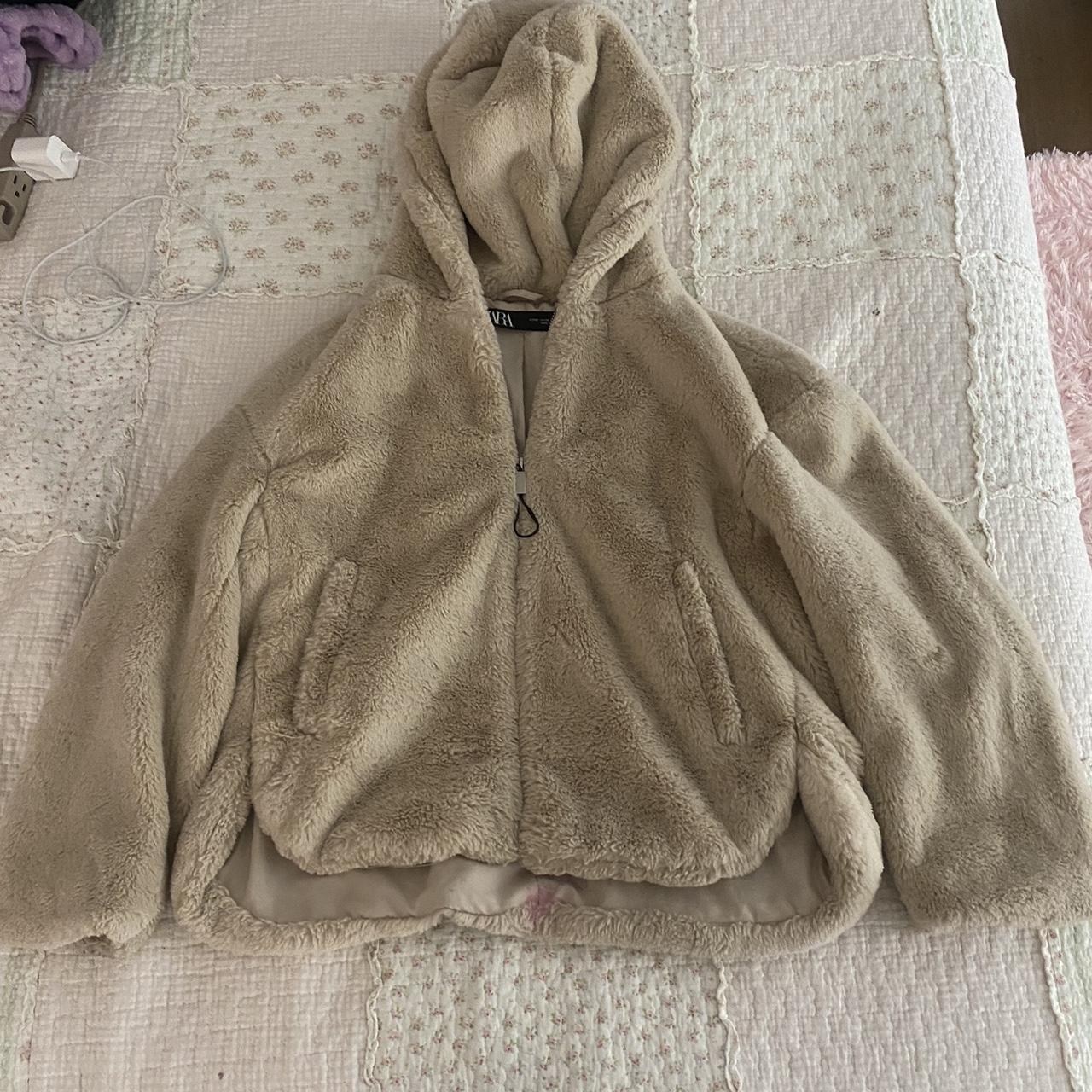 Zara soft fall/winter coat - Depop