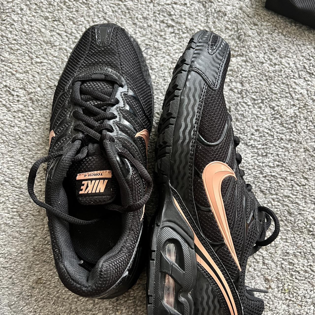 Nike black and rose gold shoes online