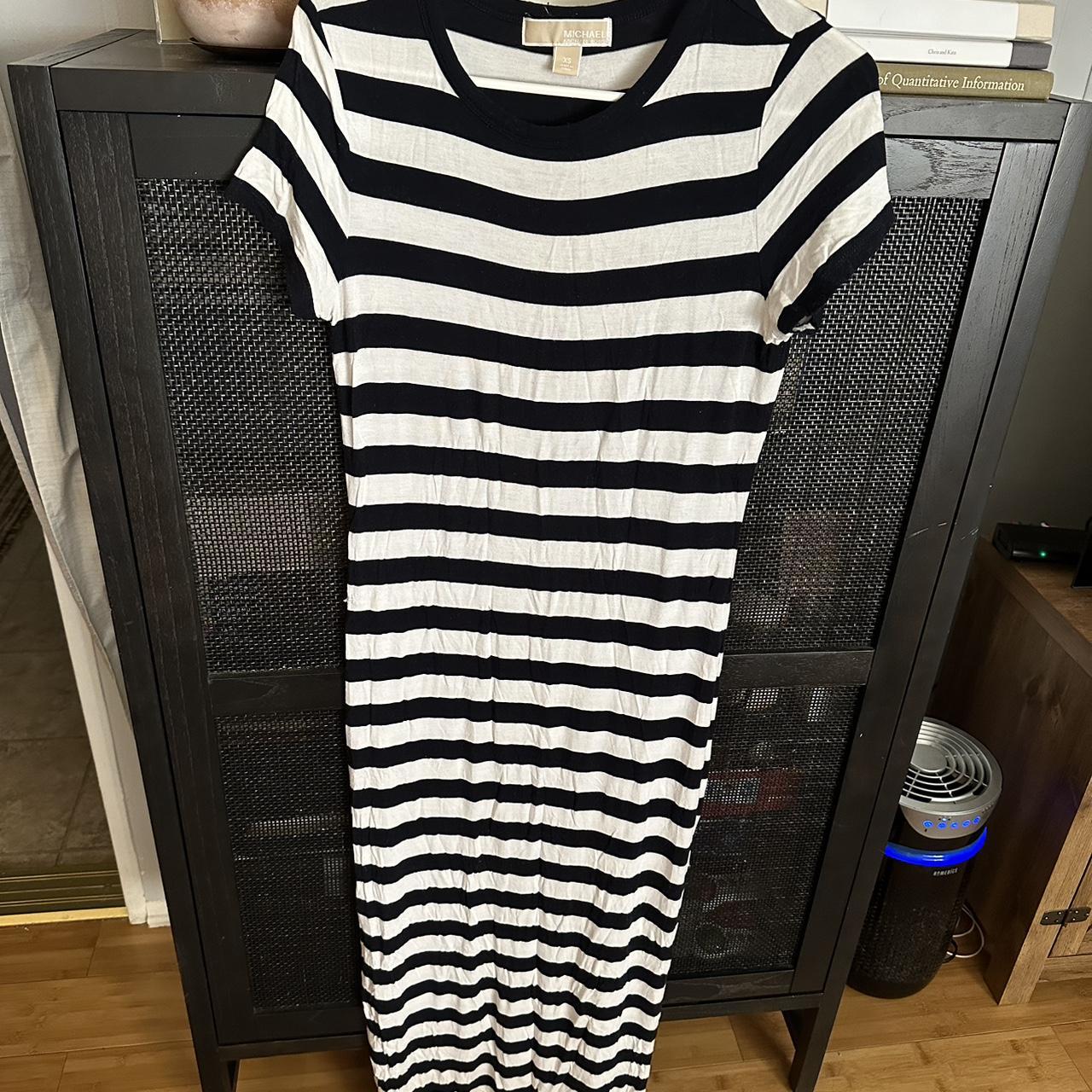 Michel by Michael Kors T Shirt Dress Chest approx