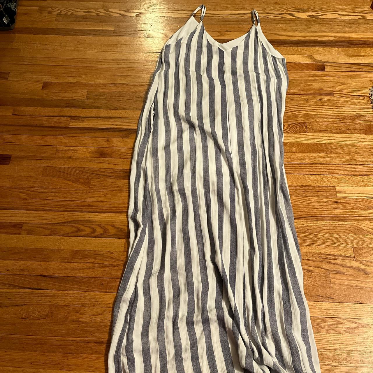 Maxi blue and white Maurice’s sundress - Depop