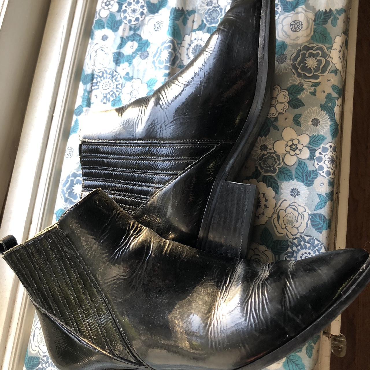 marc fisher patent leather boots