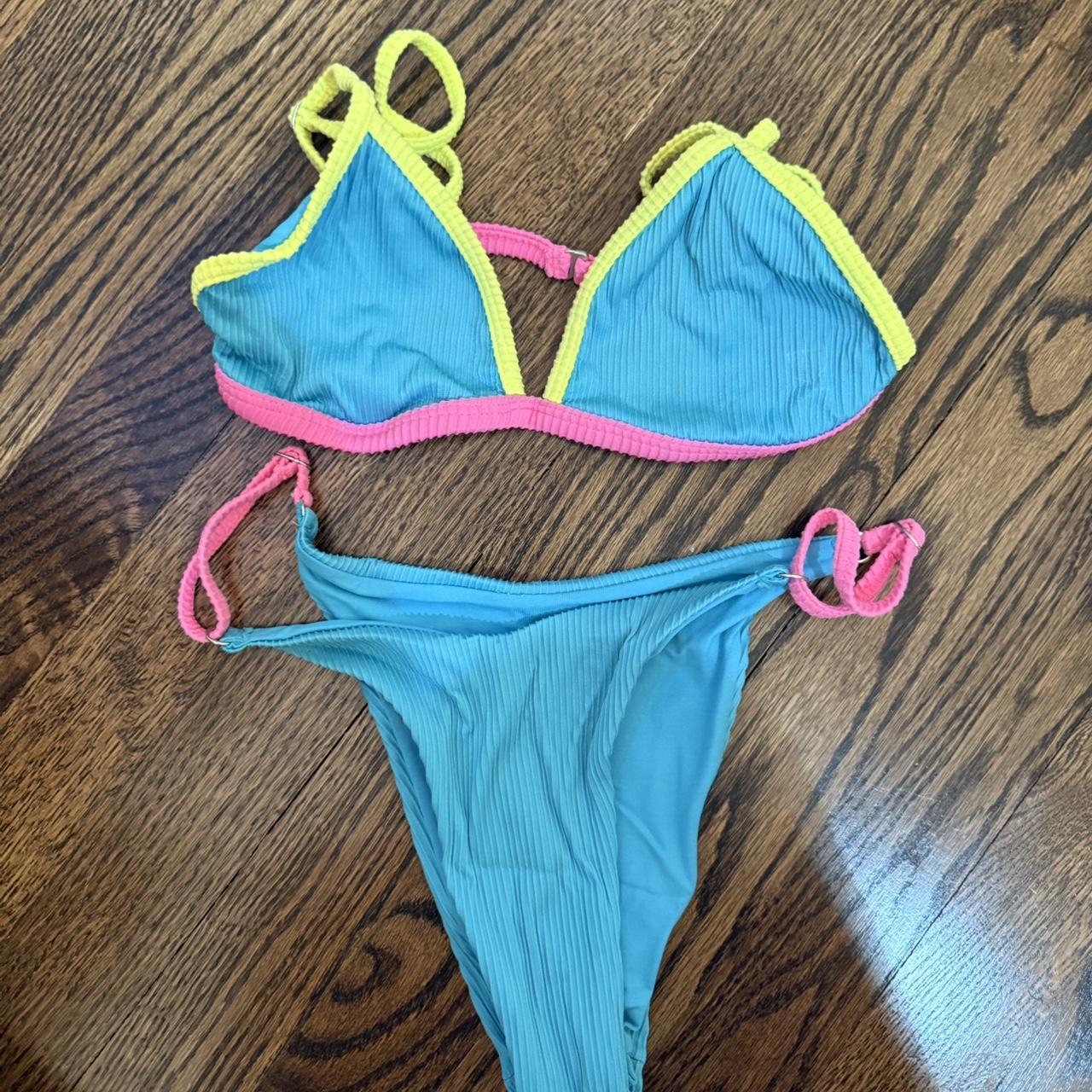 item listed by ninagenise1