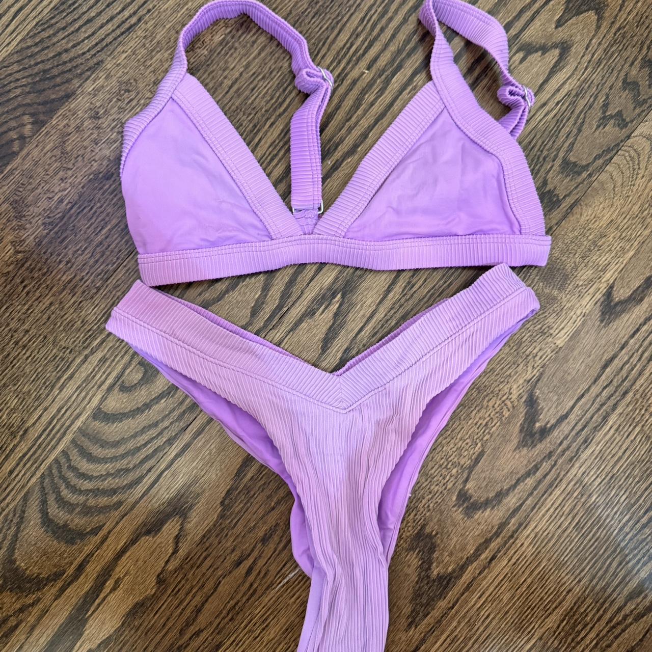 item listed by ninagenise1