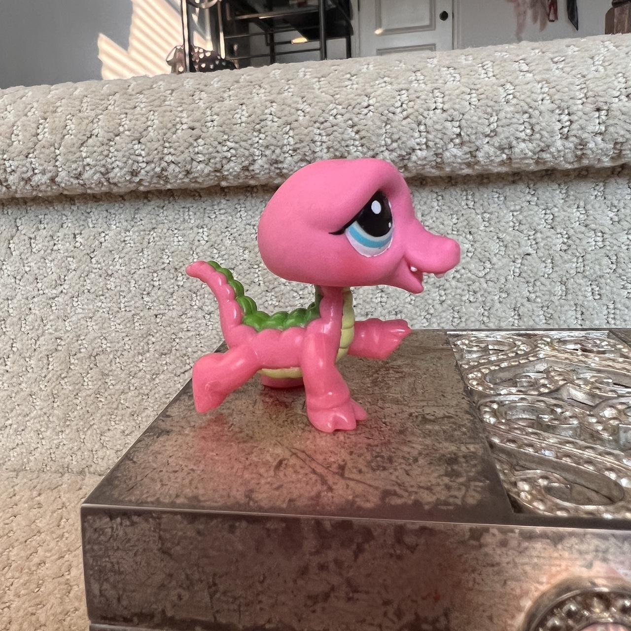 Littlest Pet Shop Rare Special Addition Pet. Pink... - Depop