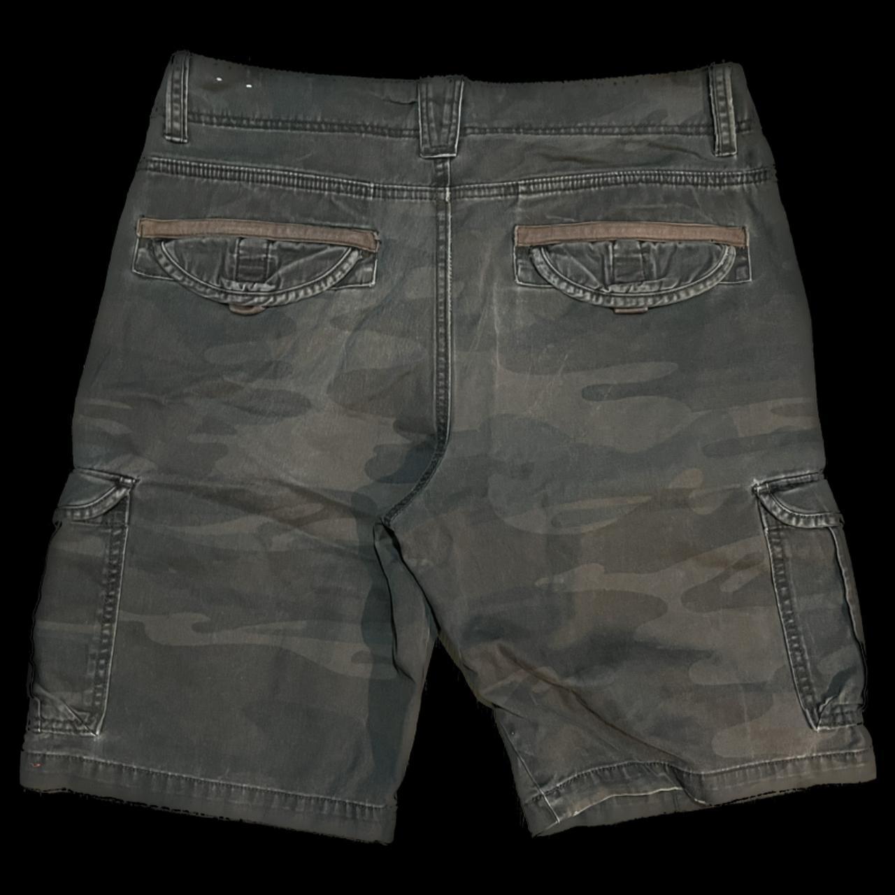 Camo Union Bay Cargo Shorts These shorts have a... Depop