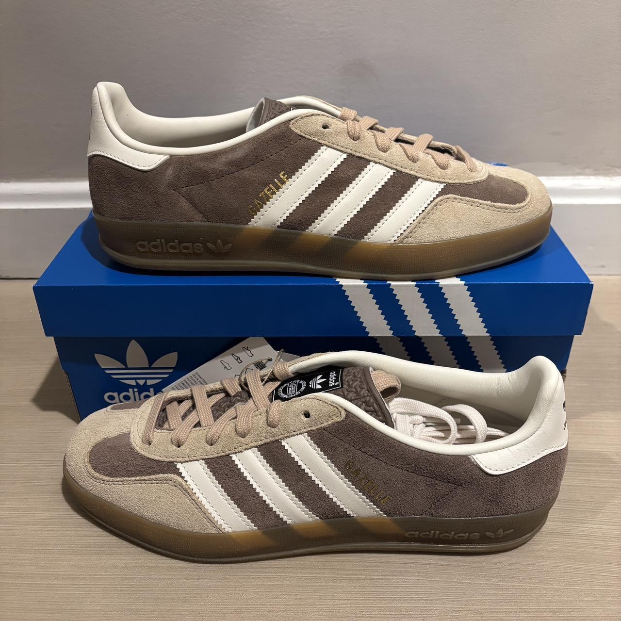 Adidas shoes-y2k - Depop