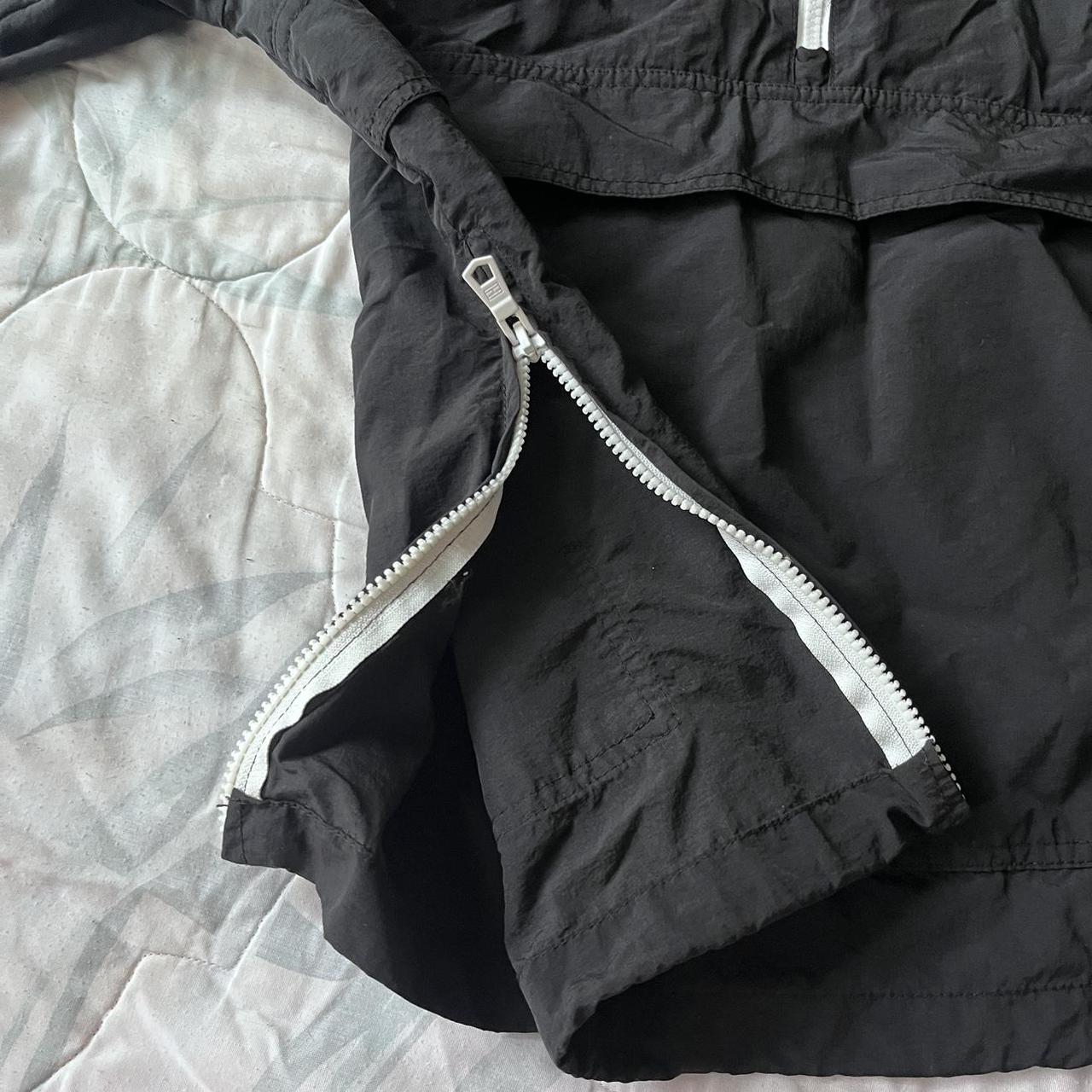 Tommy Hilfiger windbreaker. Adjustable hood and... - Depop