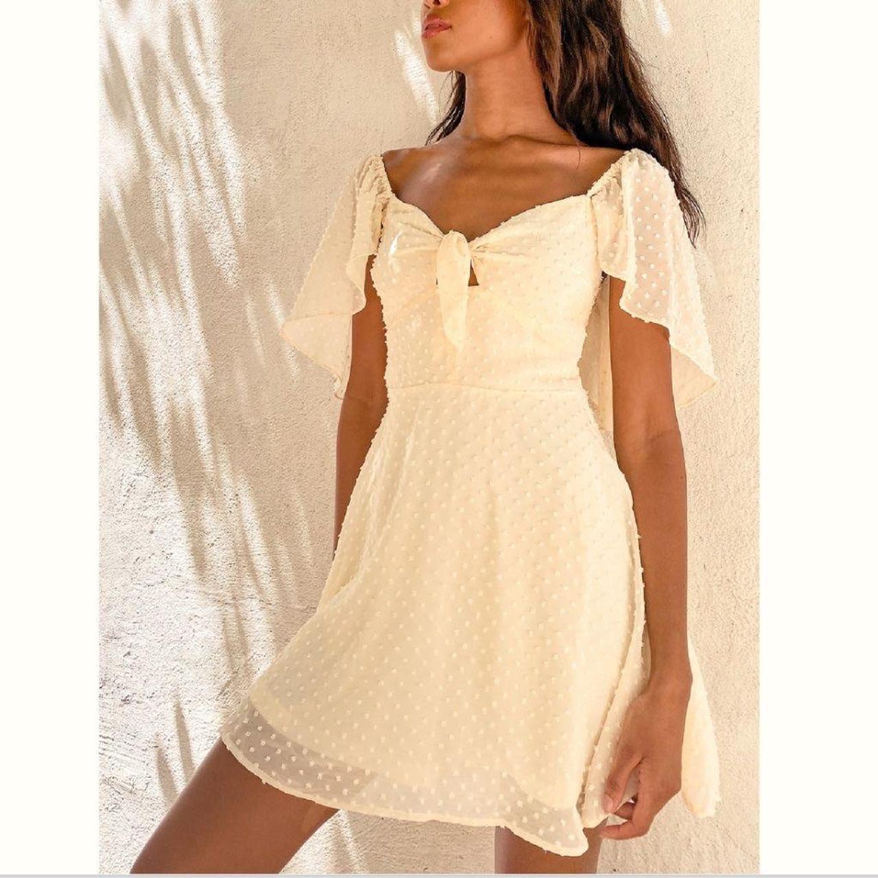 Lulus Dress - Depop