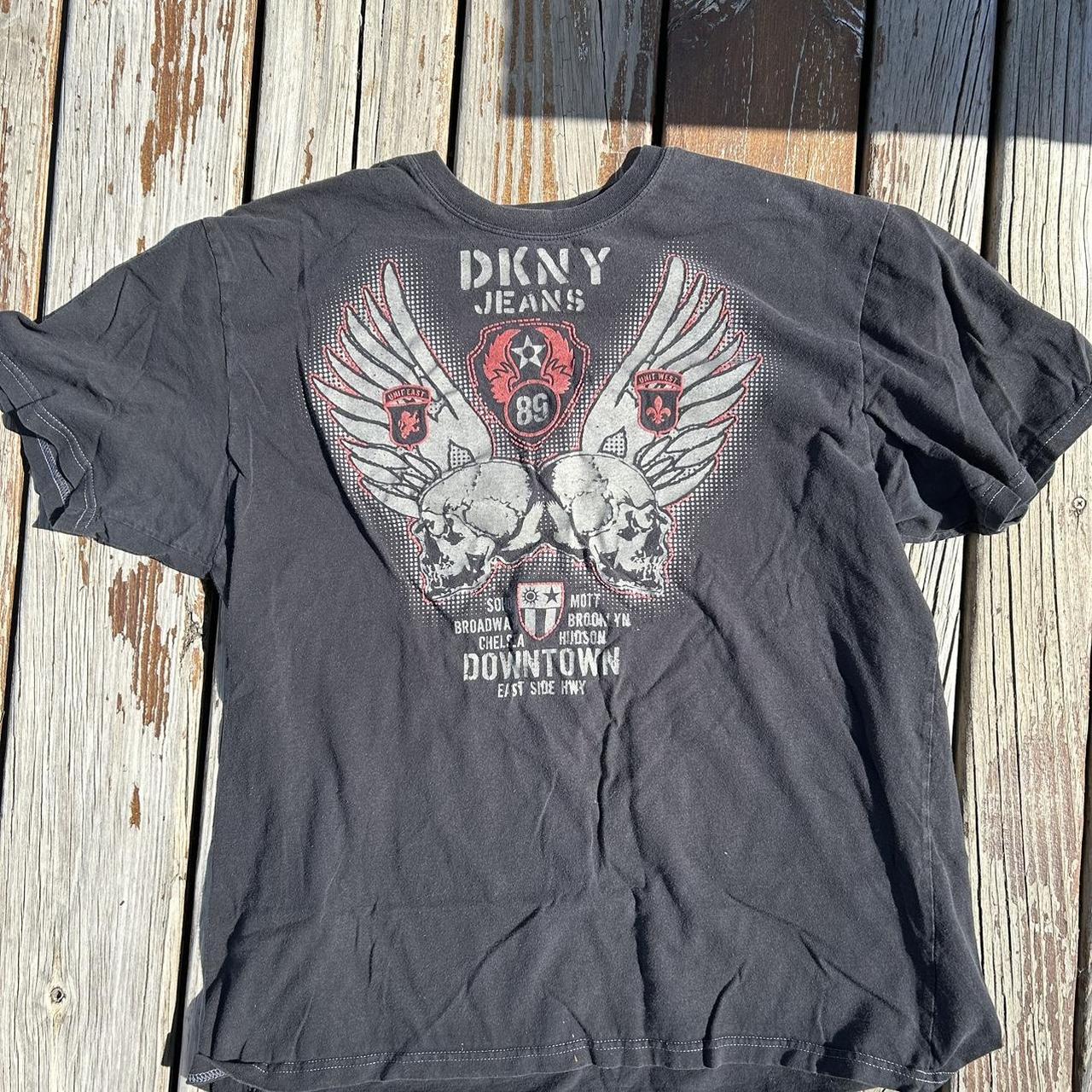 Dkny t-shirt - Depop