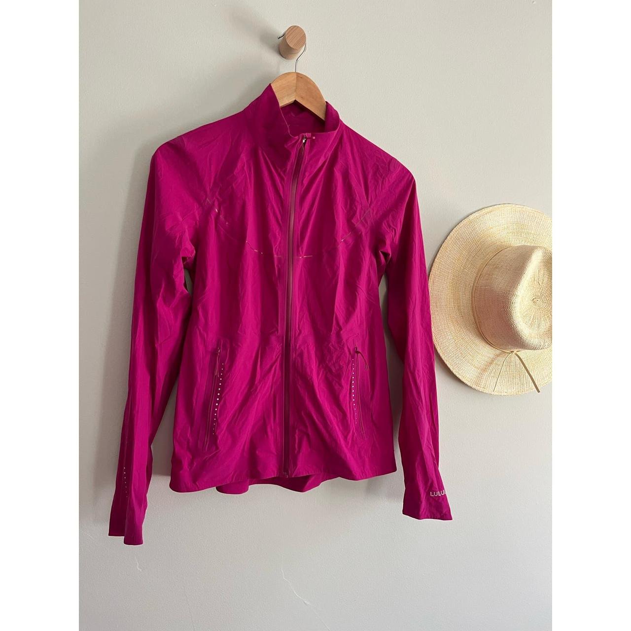 Lululemon Contour Jacket in Pelt Purple size - Depop