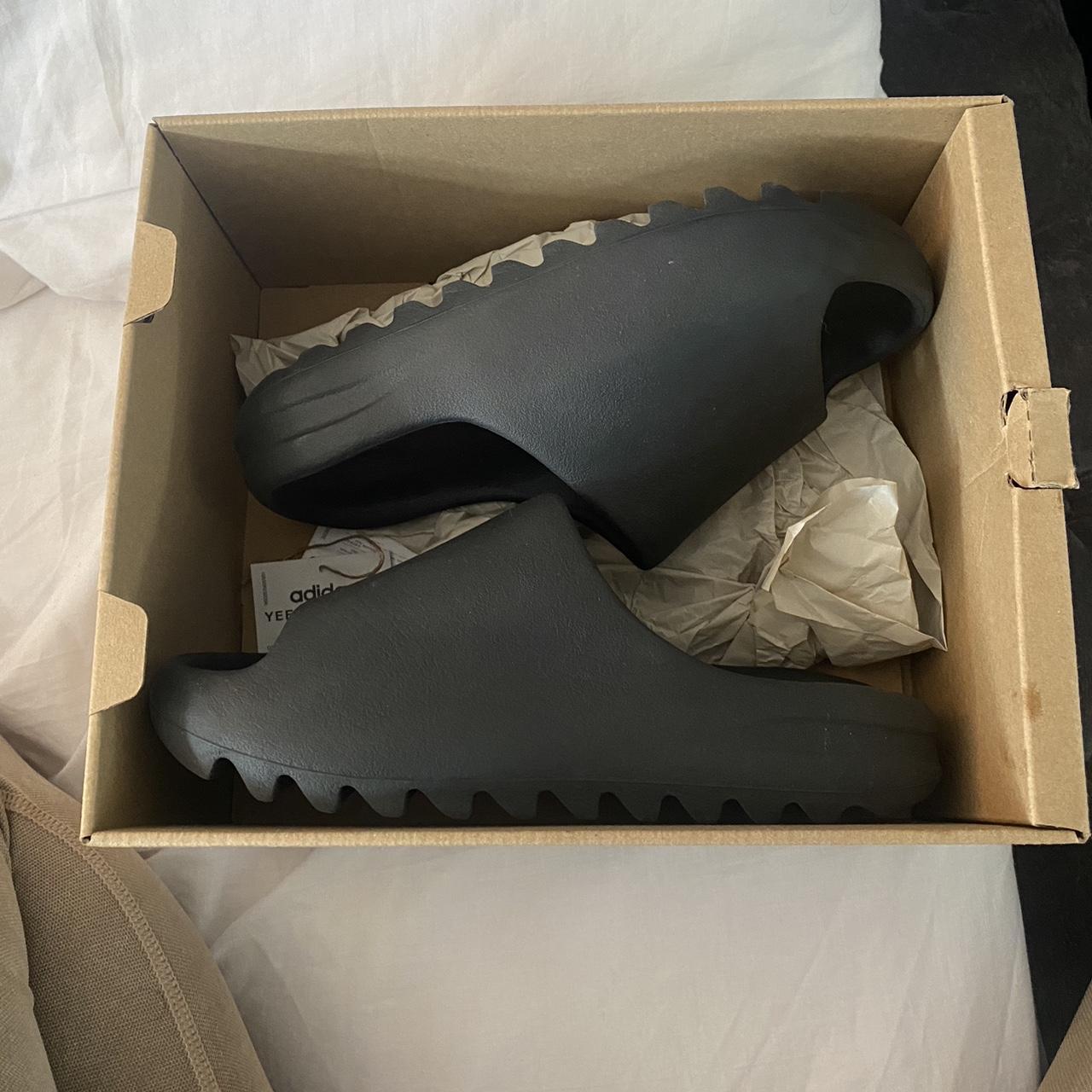 Yeezy Slide factory Size 6