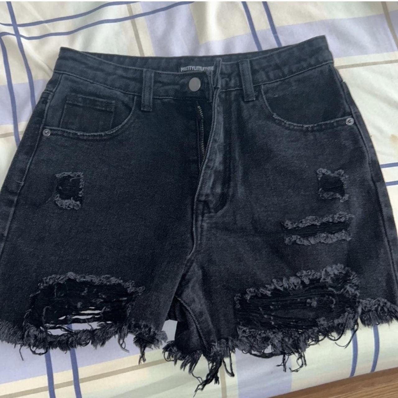 Prettylittlething Washed Black Denim Ripped Shorts