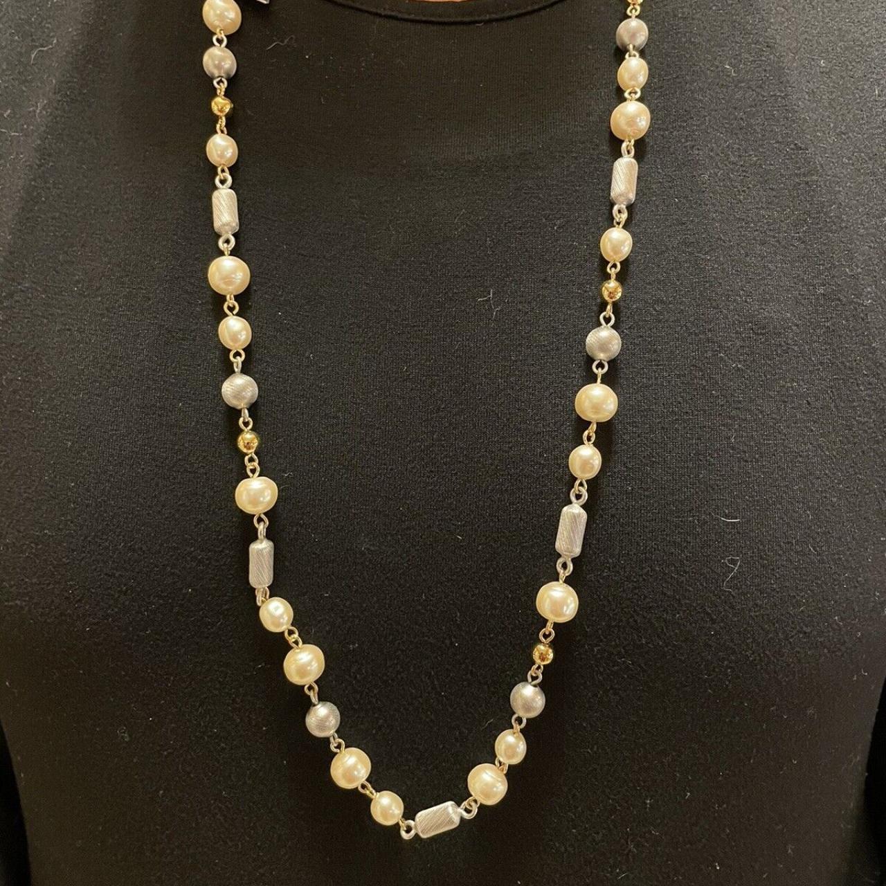 Strand of Monet Faux Pearl Necklace 16