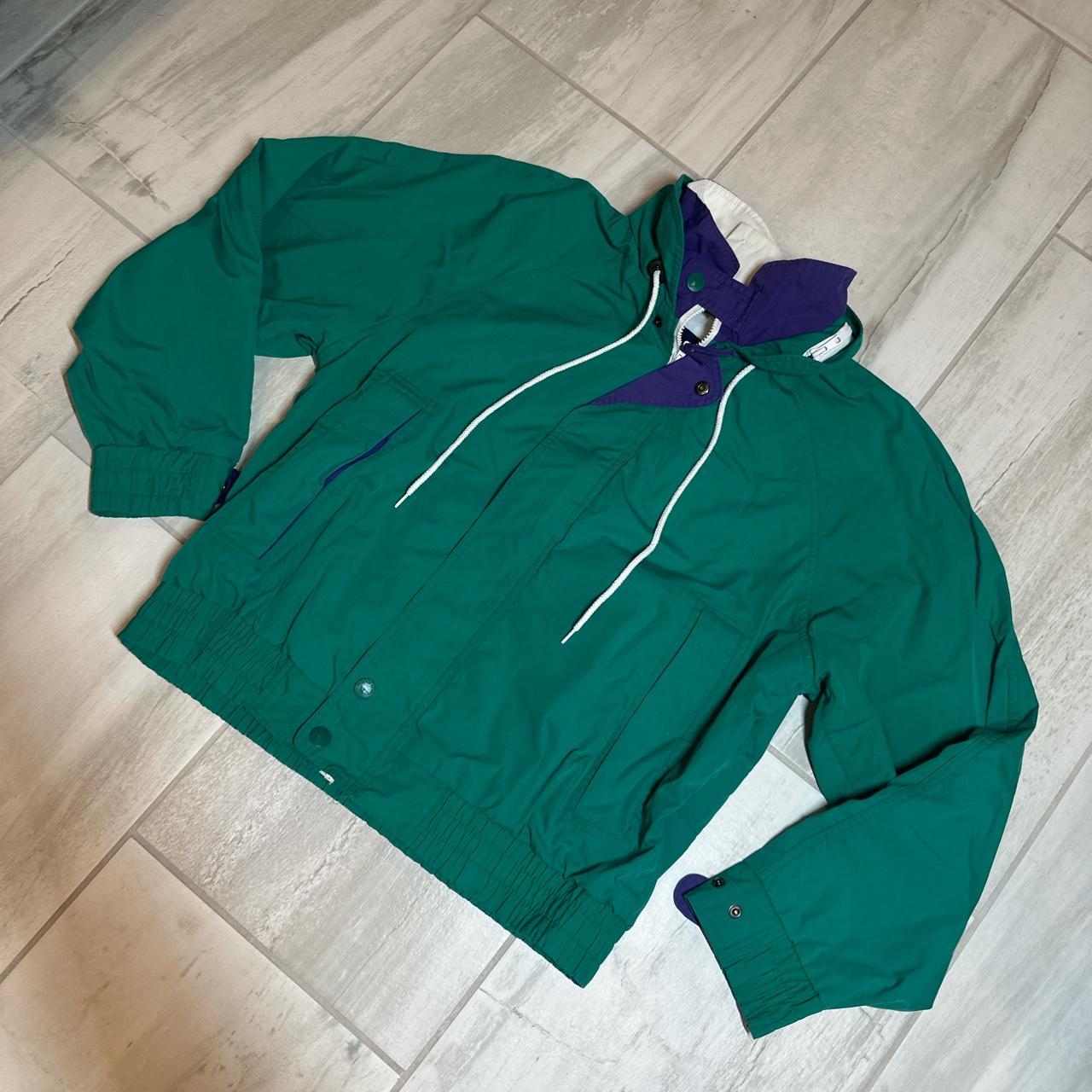 Vintage Granola zip up hoodie/jacket Size medium... Depop