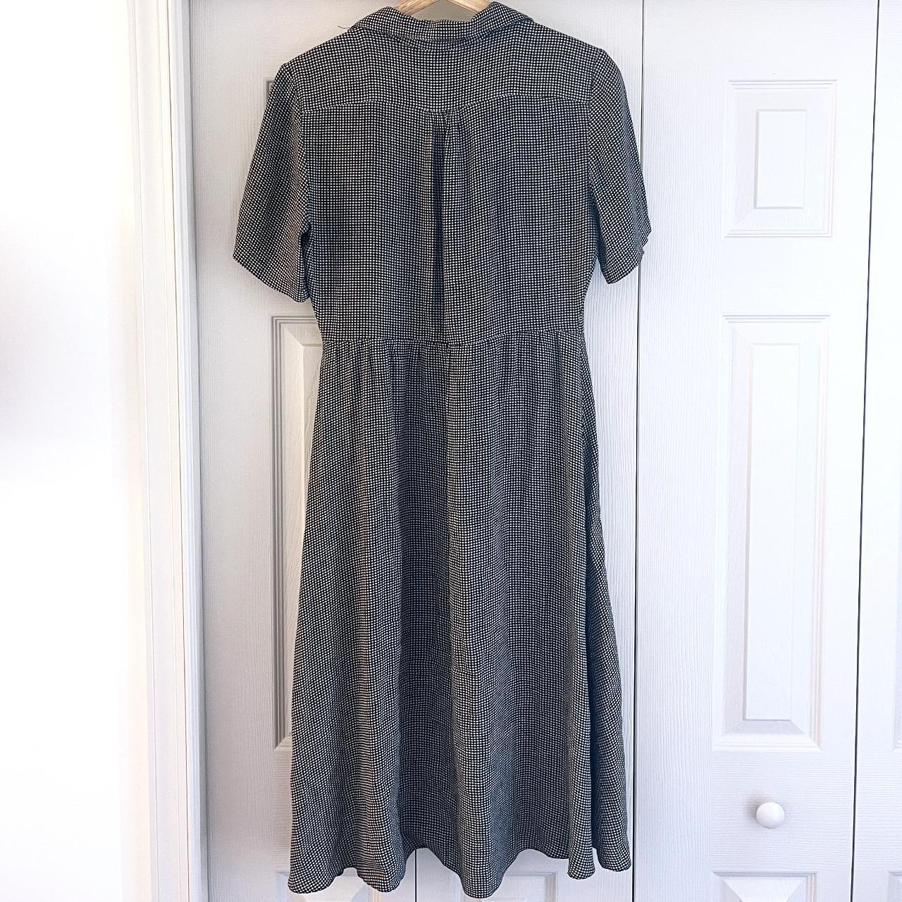 Urban Outfitters size M buttonup midi dress in... Depop