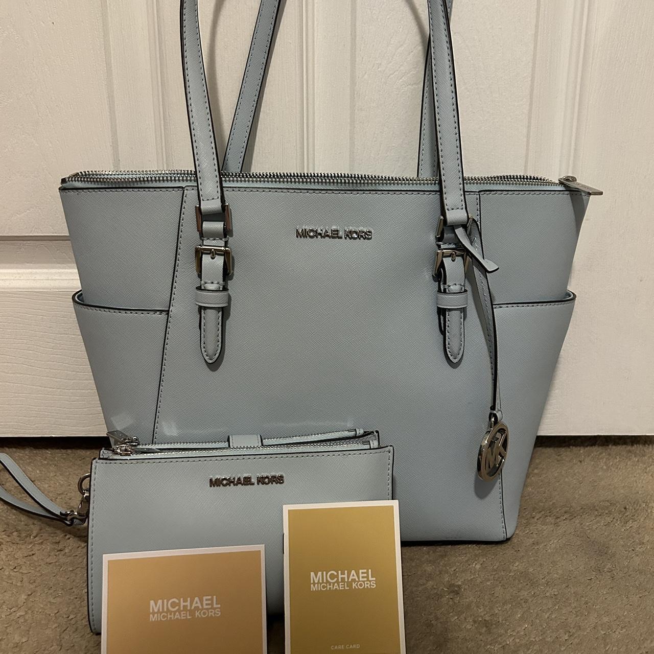 Michael Kors Purse & wallet Charlotte Top Zip Tote - Depop