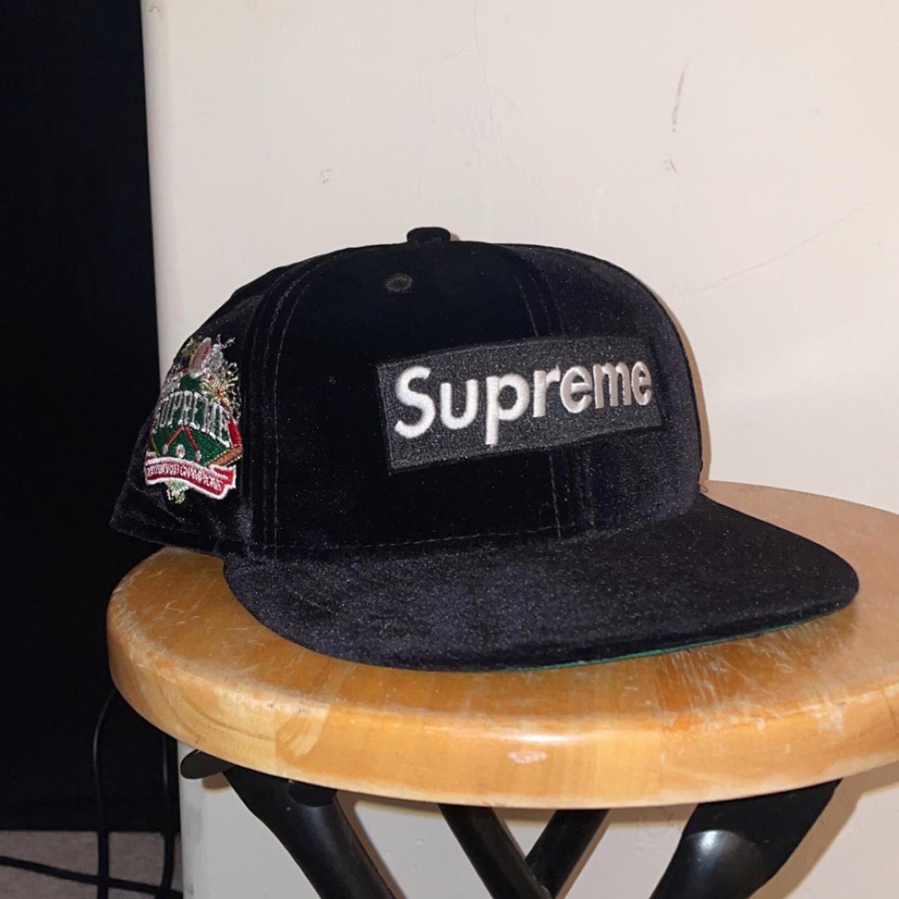 Supreme fitted hat Size 7 1/4 Used, Great... - Depop