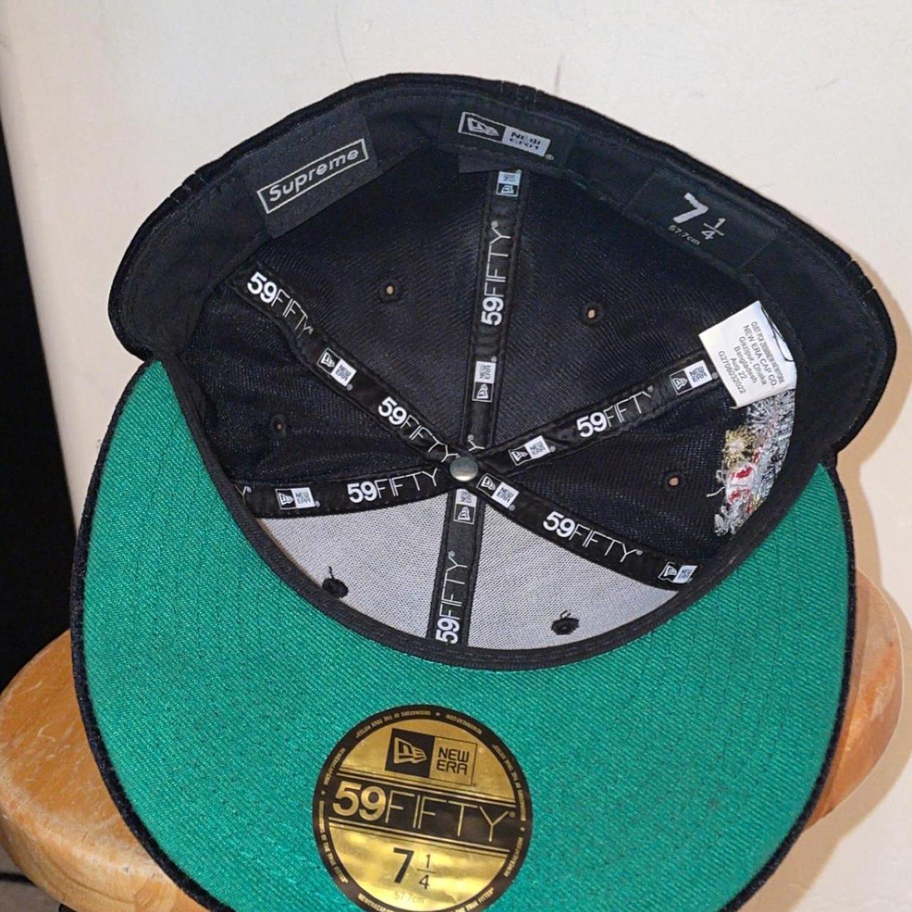 Supreme fitted hat Size 7 1/4 Used, Great... - Depop