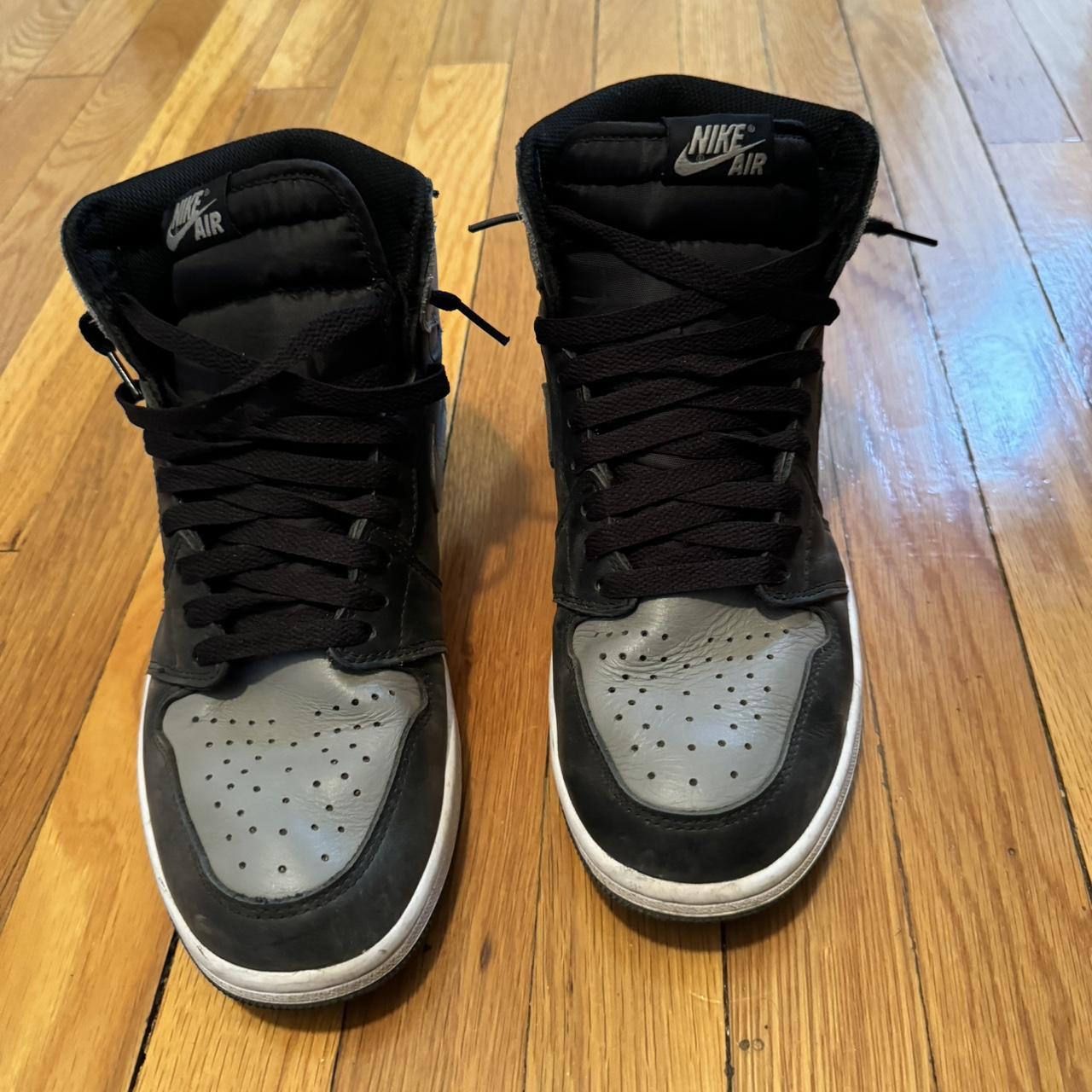 shadow jordan 1 footlocker