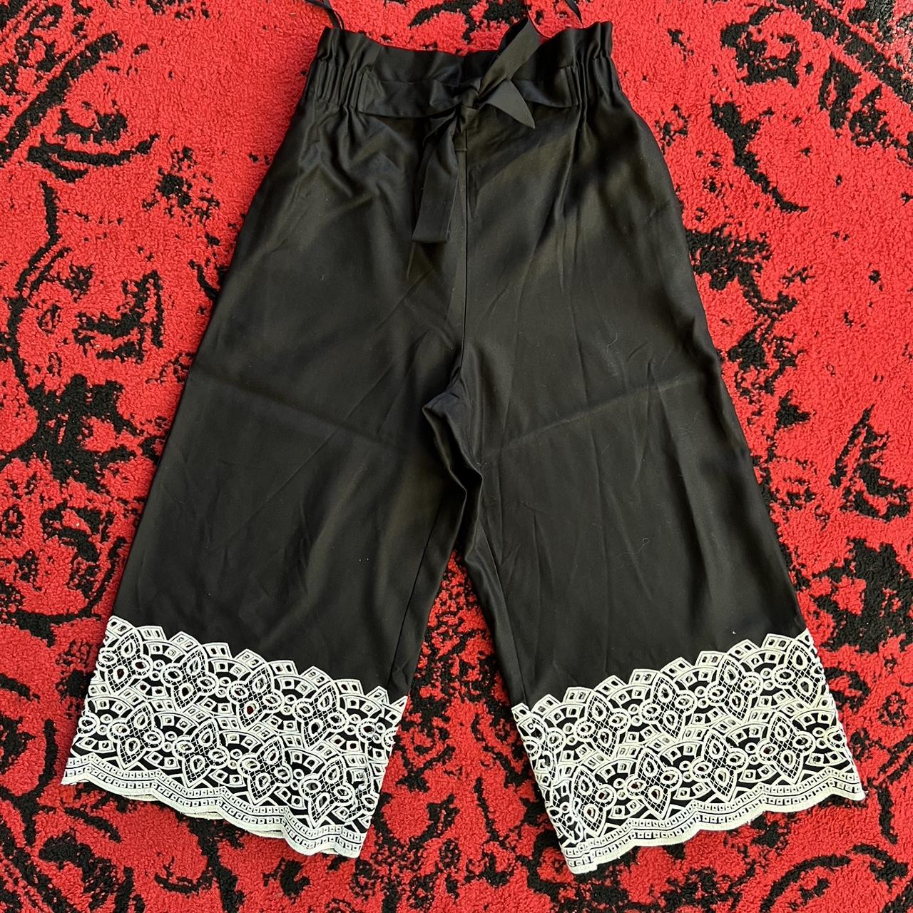 item listed by fringenfinesse