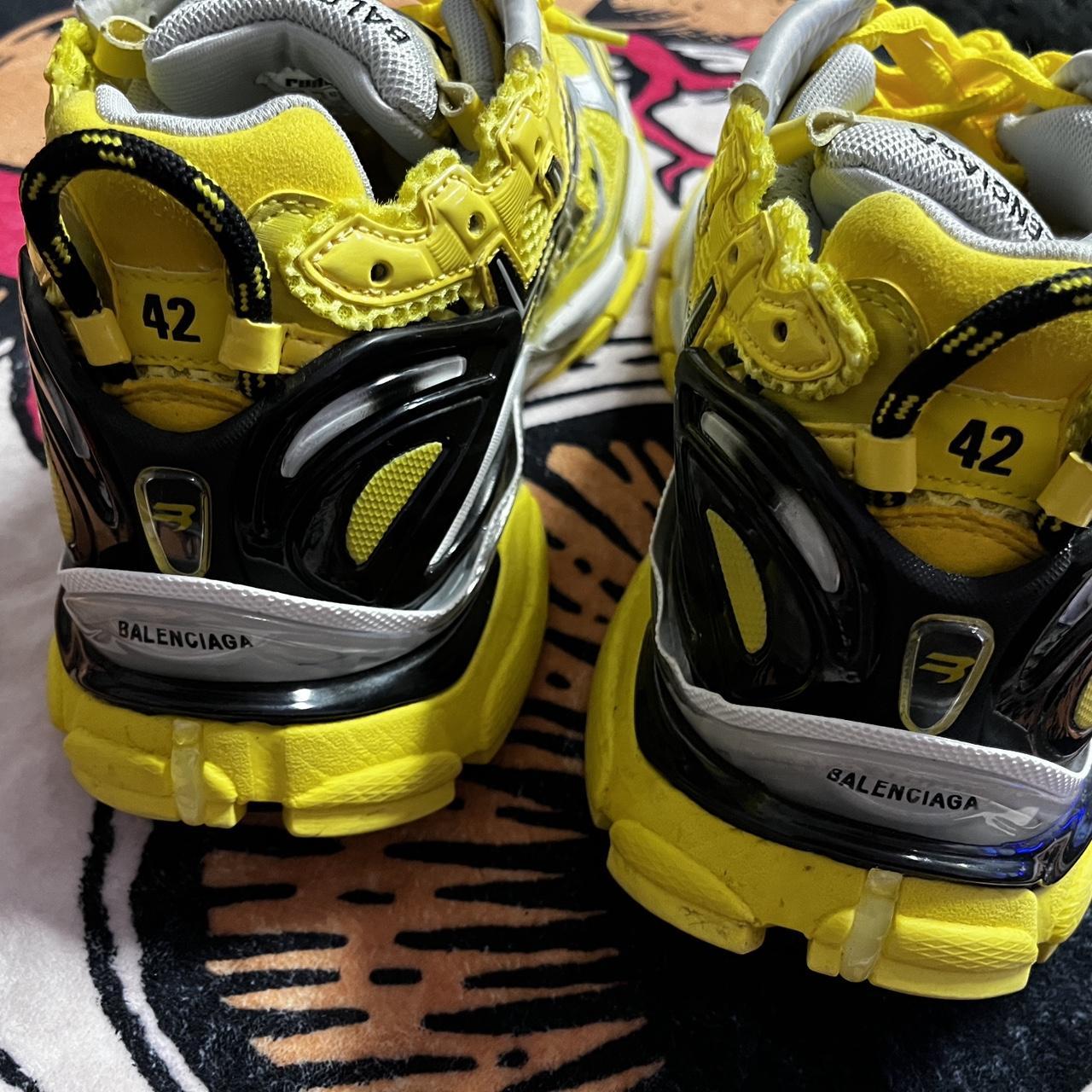 black and yellow balenciaga runners