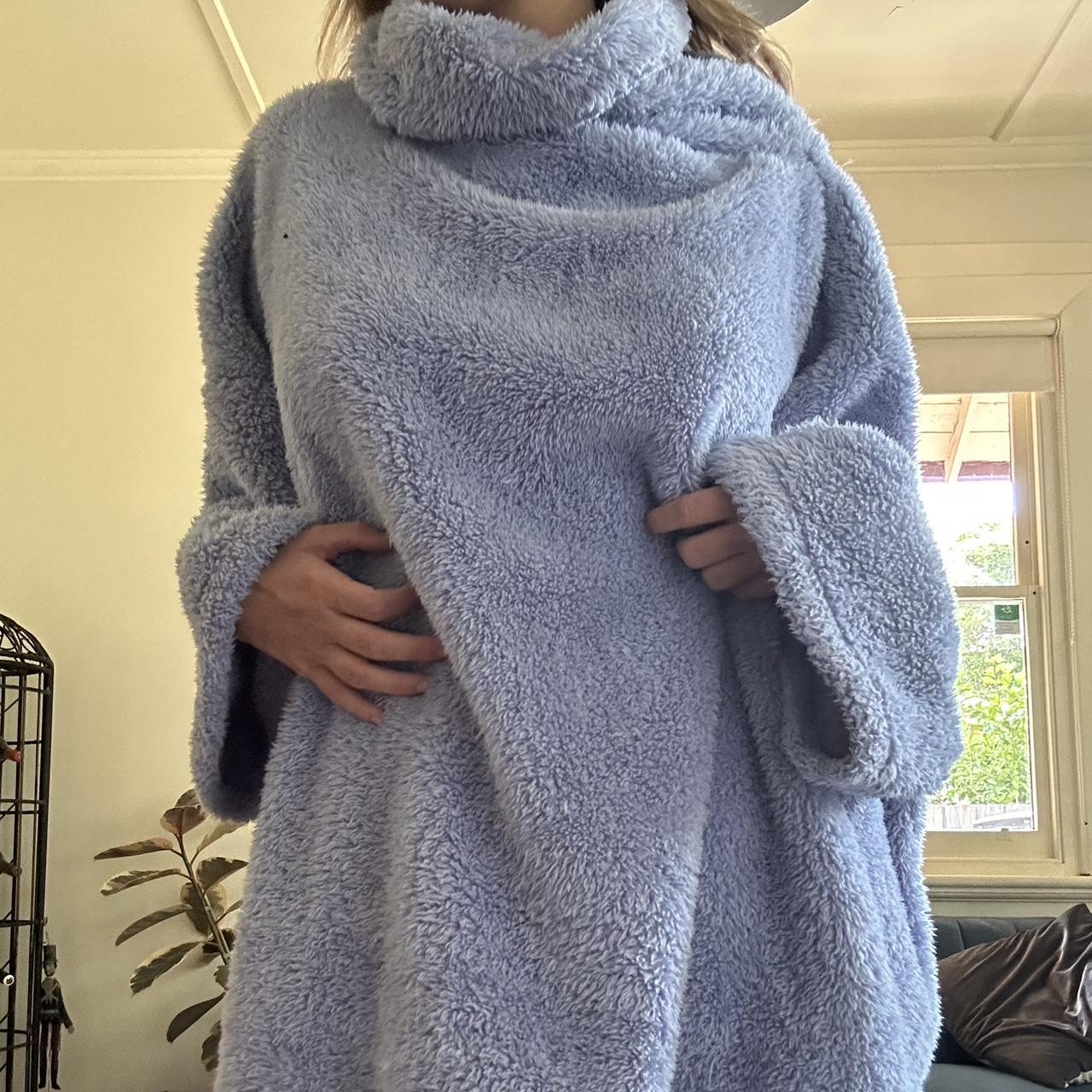 Large thick warm jumper Super soft and comfy - Depop