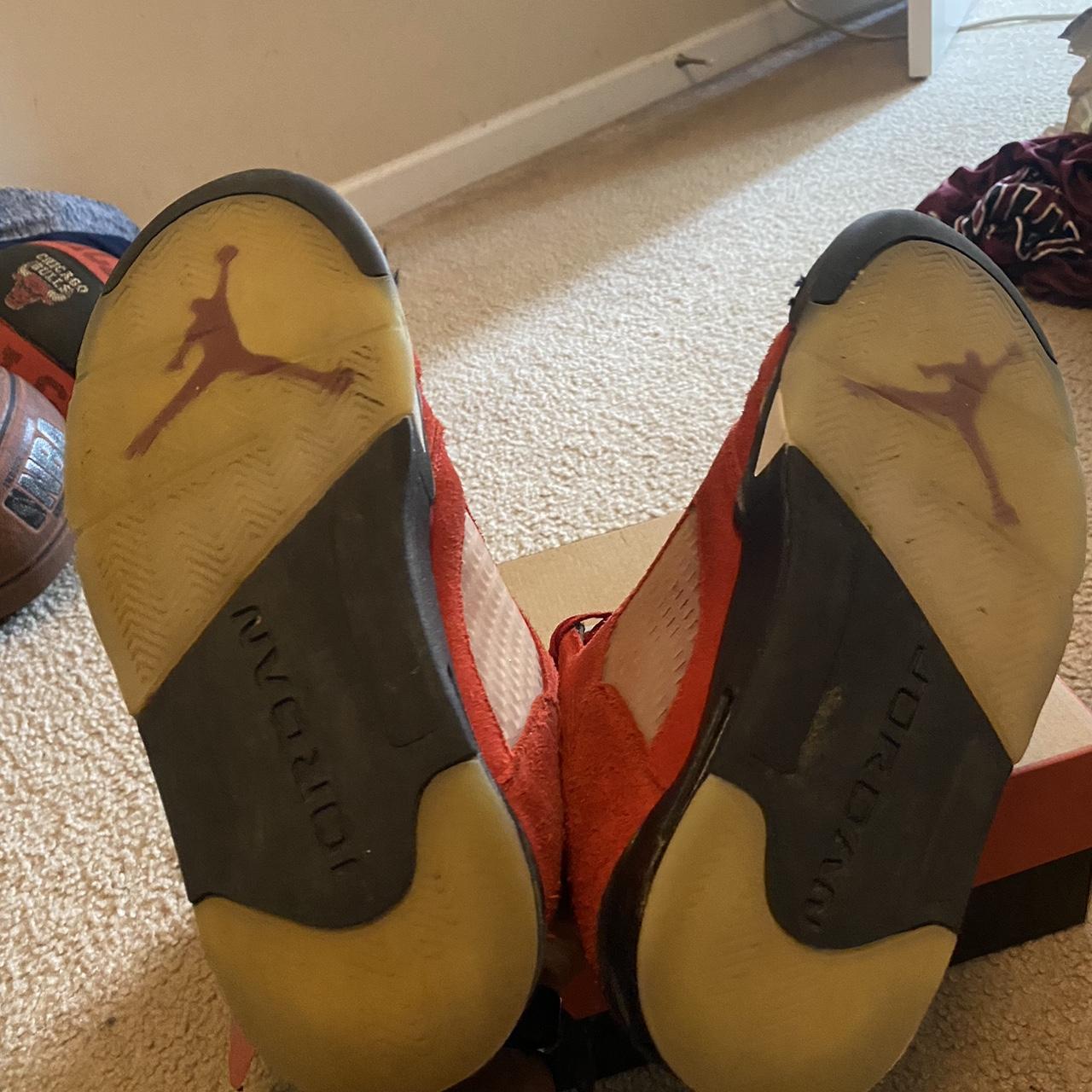 yellowing soles on jordans