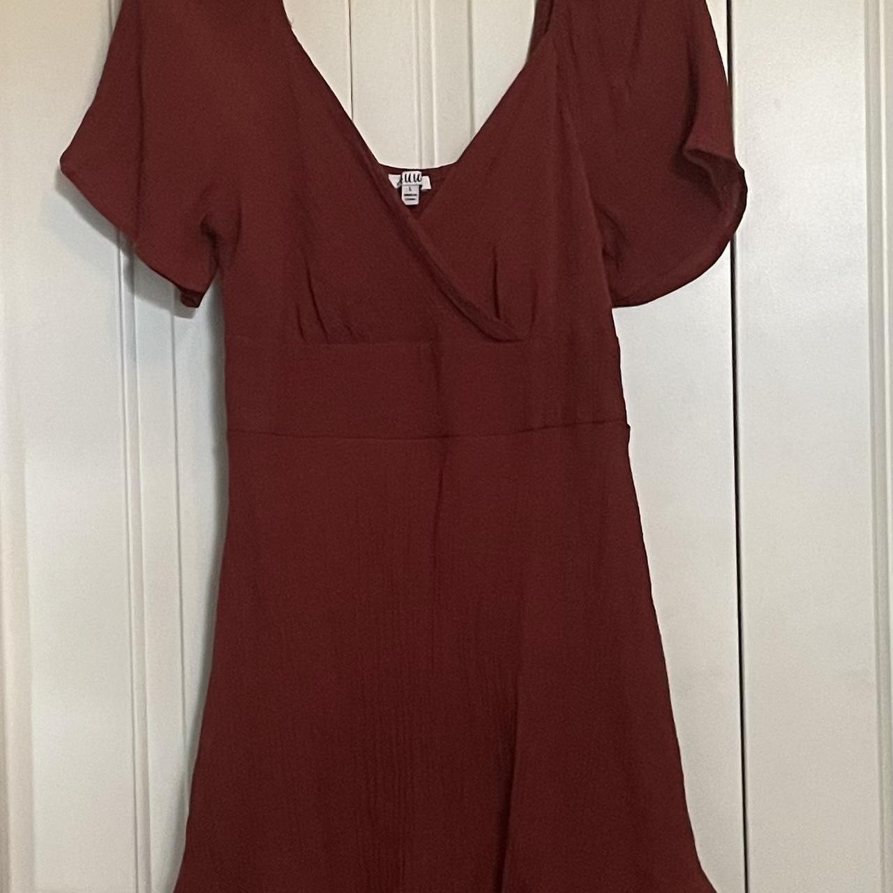 item listed by solmari27