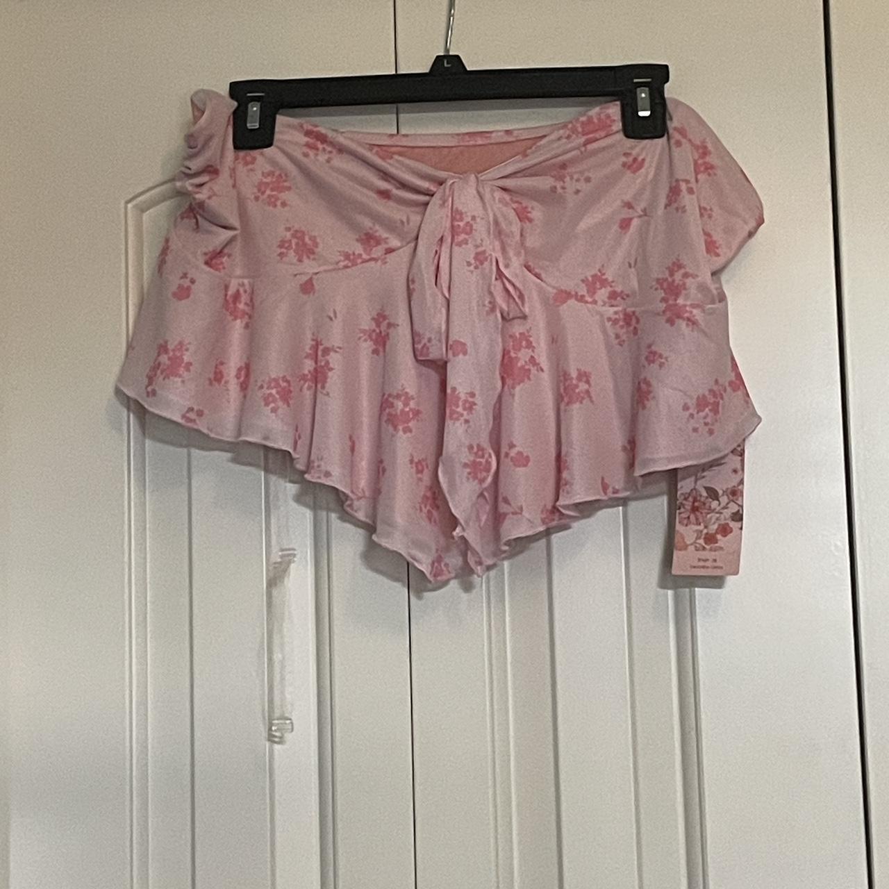 item listed by solmari27