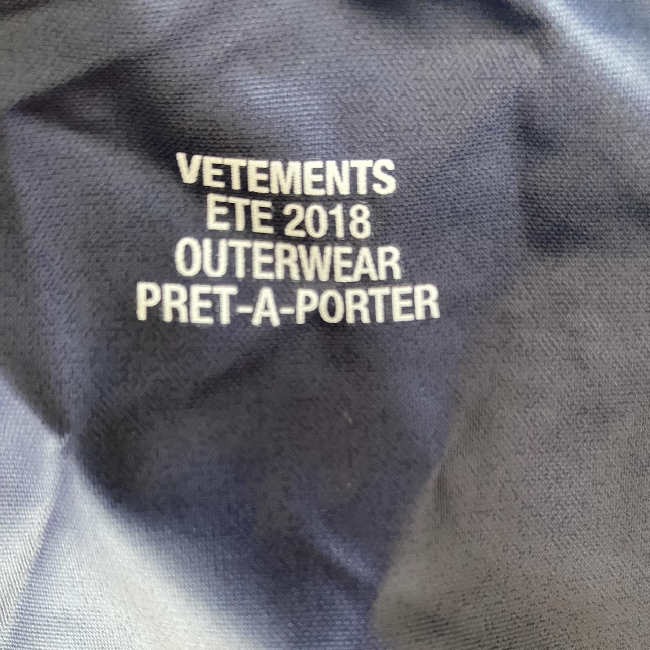 ファッション人気ブランドランキング Vetements Cancer Zodiac Raincoat | Depop トップス