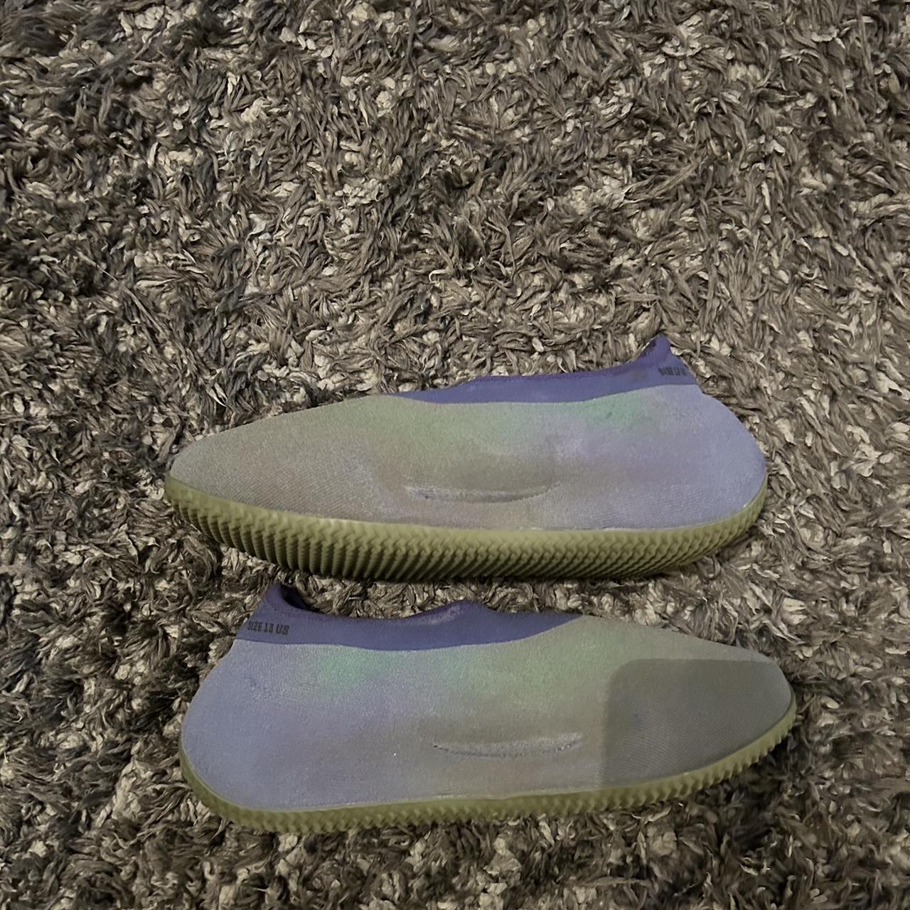 yeezy run small