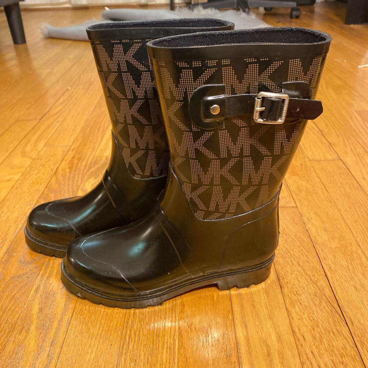 michael kors black and brown boots