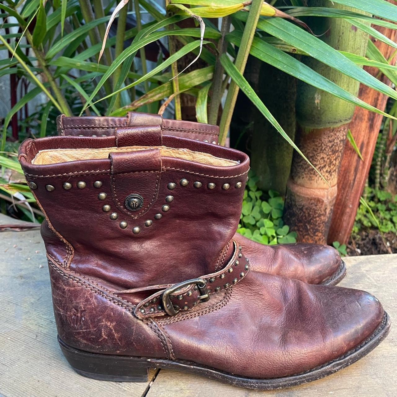 Frye hotsell burgundy boots