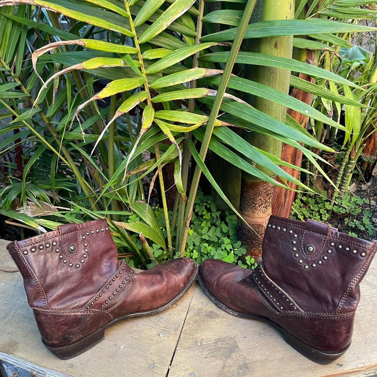 Frye on sale burgundy boots