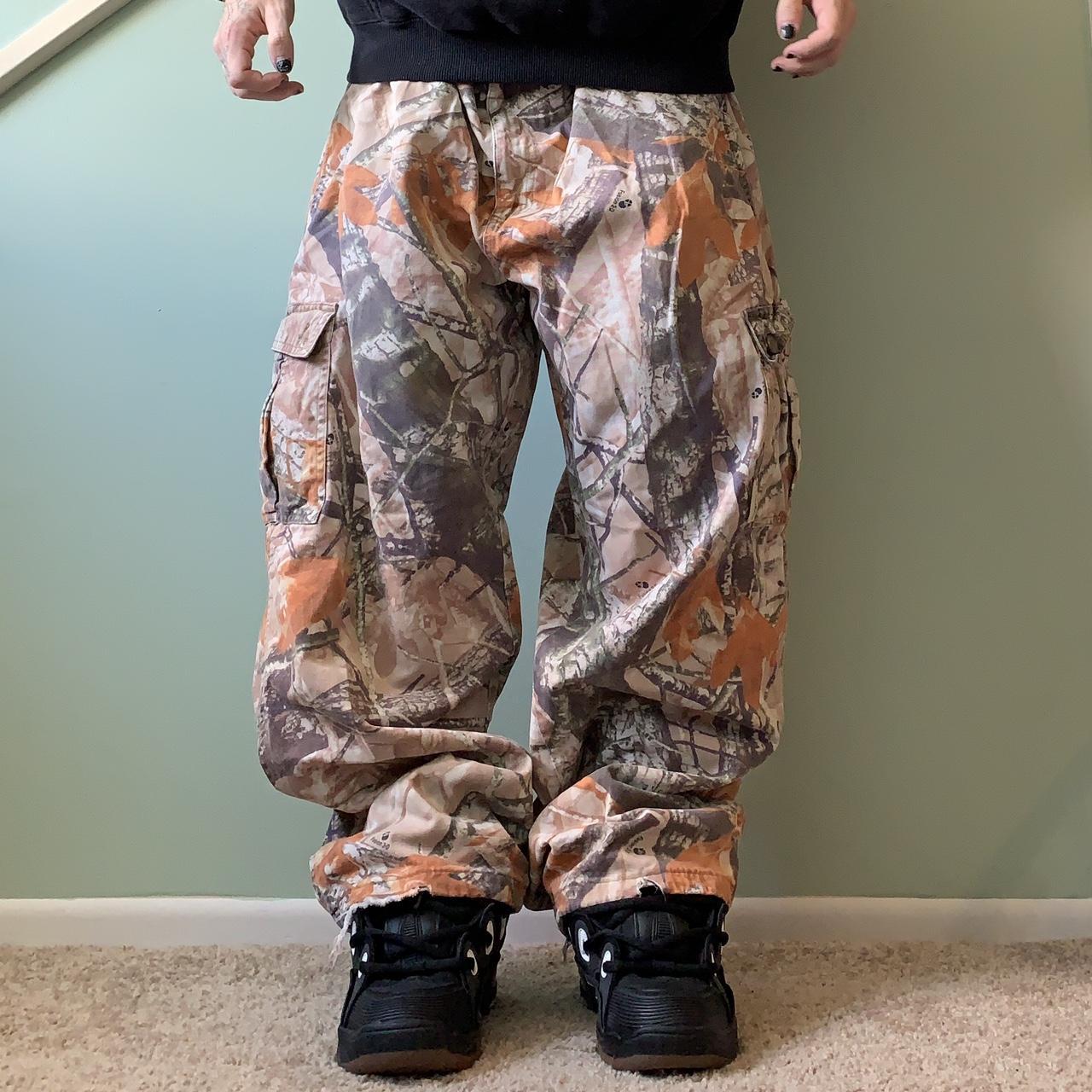 Men's Camouflage Cargo Pants by Martine Rose | Coltorti Boutique